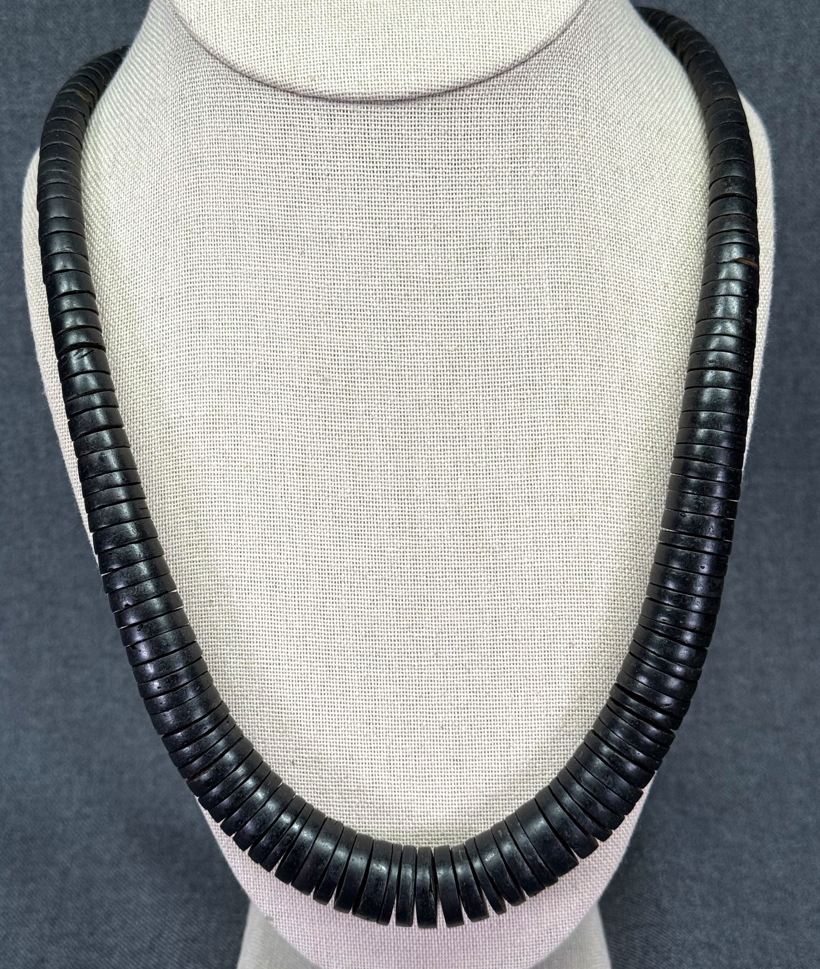 Vintage African coconut graduated beads necklace: Vintage African coconut graduated beads necklace. Unmarked. For measures please refer to the pictures taken with a measuring tape. Weight: 50 Grams. IN HOUSE Estimated* SHIPPING & HANDLING COST WITHIN