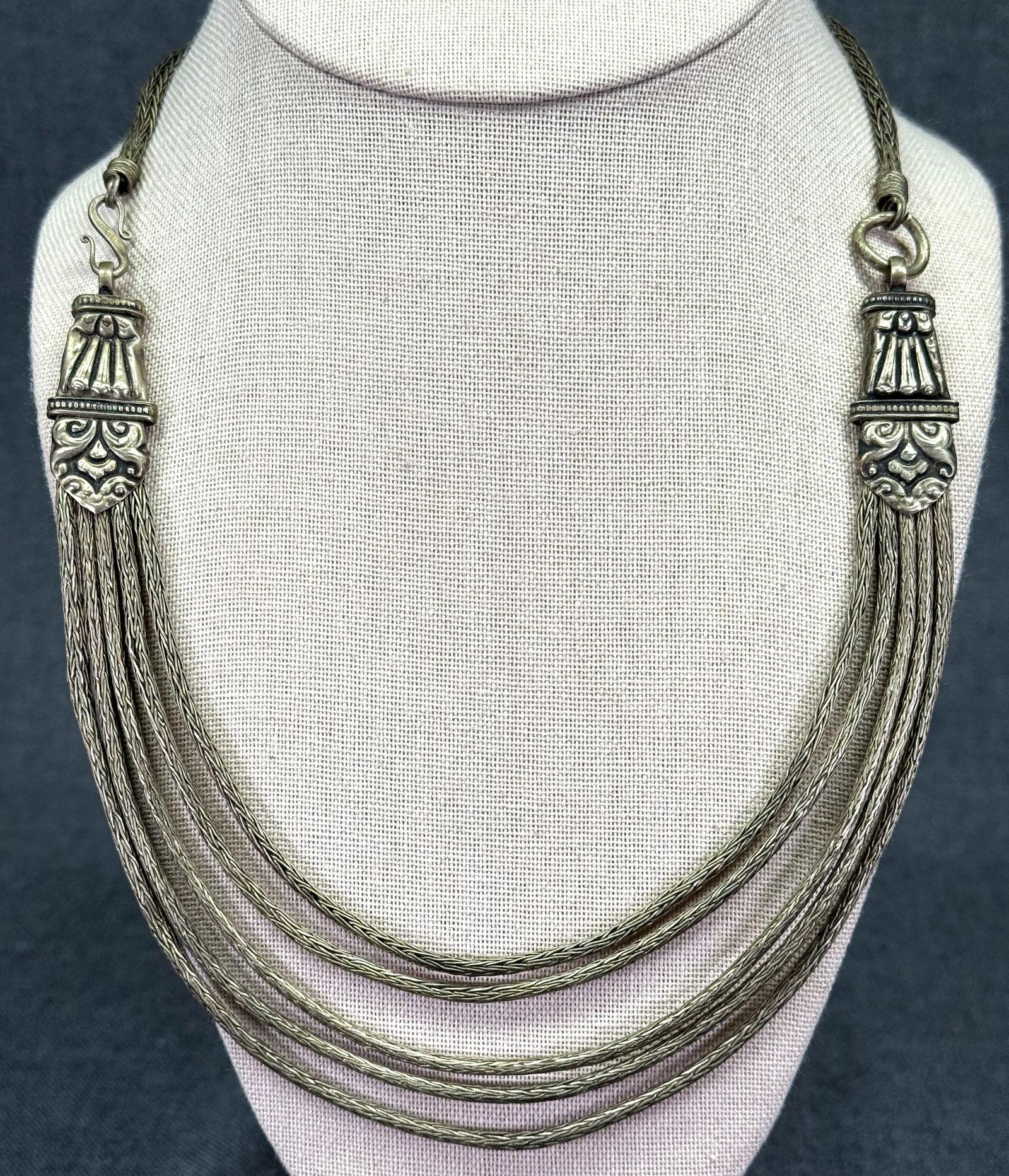 Vintage ethnic India Karshmir silver-toned embossed  5 braided strands necklace (1 of 10)