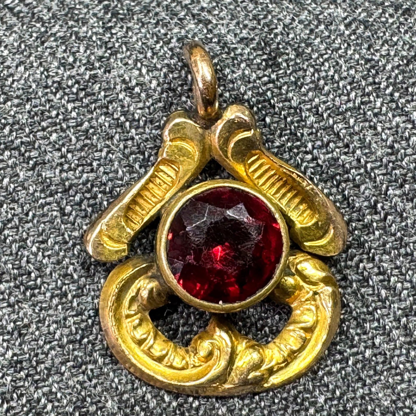 Antique red crystal gold-filled miniature pendant fob: IN HOUSE FLAT SHIPPING & HANDLING COST WITHIN ALL THE U.S. : $7 To bypass LiveShipping, and use our In-House shipping service for $7 or shipping combined for multiple lots, please select “Arrange Yo