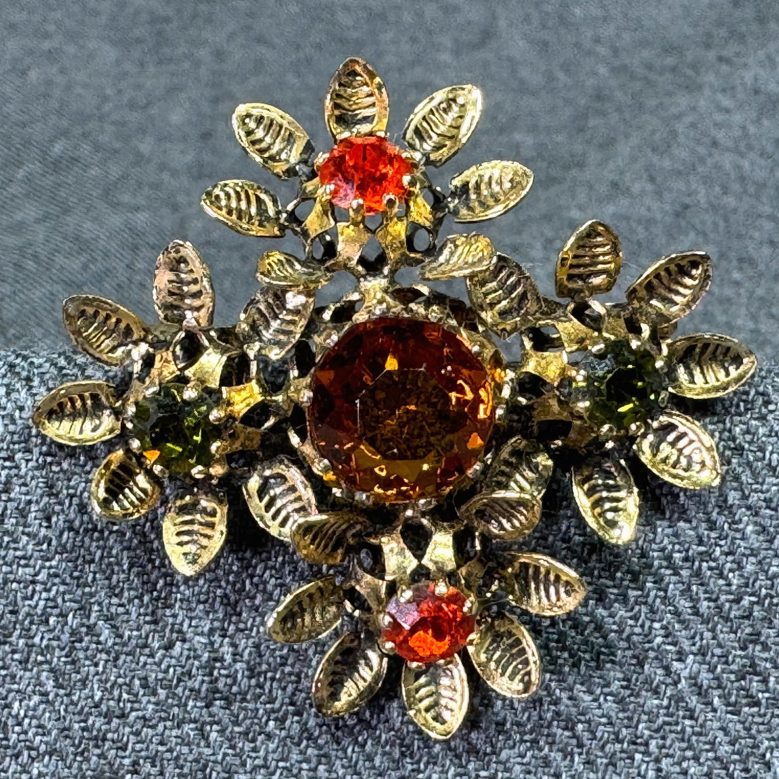 Vintage Austrian fall colors crystals gold-toned flowers brooch pin (1 of 7)