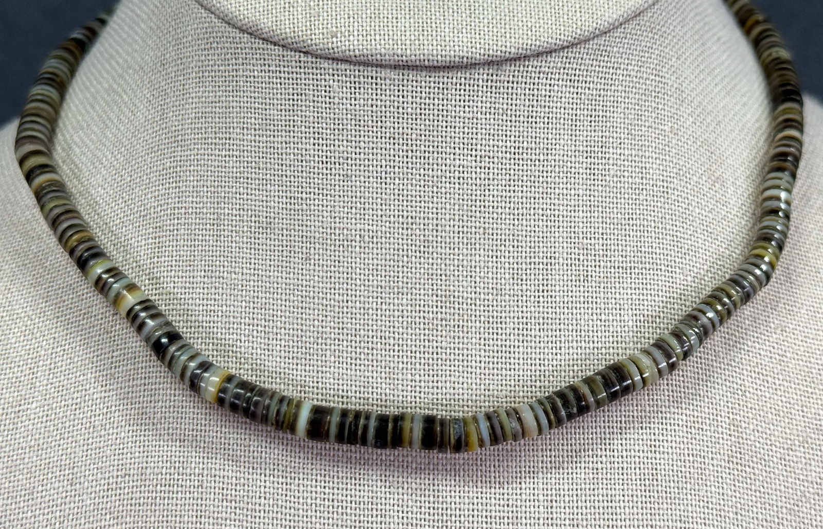 Vintage Heishi Shell Beaded Choker Necklace (1 of 4)