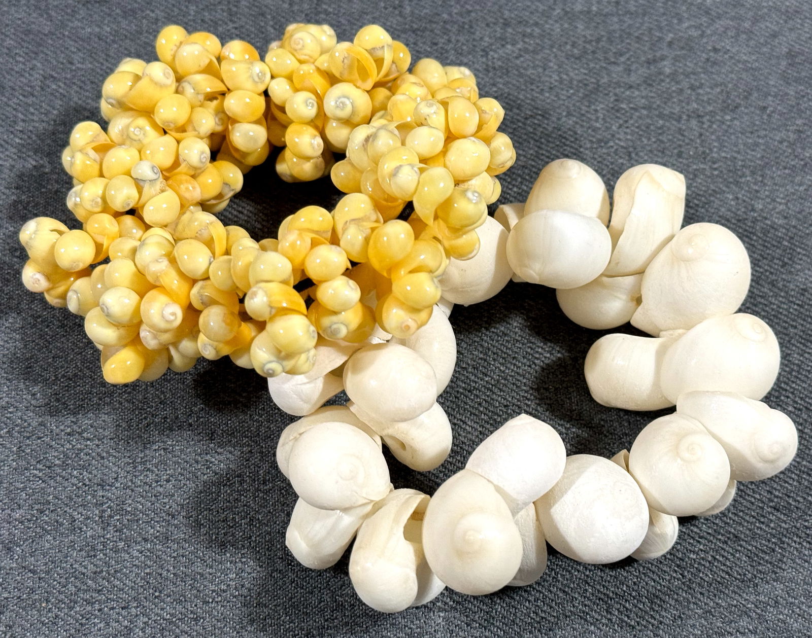 Assorted real shells elastic bracelet. Set of 2: IN HOUSE FLAT SHIPPING & HANDLING COST WITHIN ALL THE U.S. : $7 To bypass LiveShipping, and use our In-House shipping service for $7 or shipping combined for multiple lots, please select “Arrange Yo