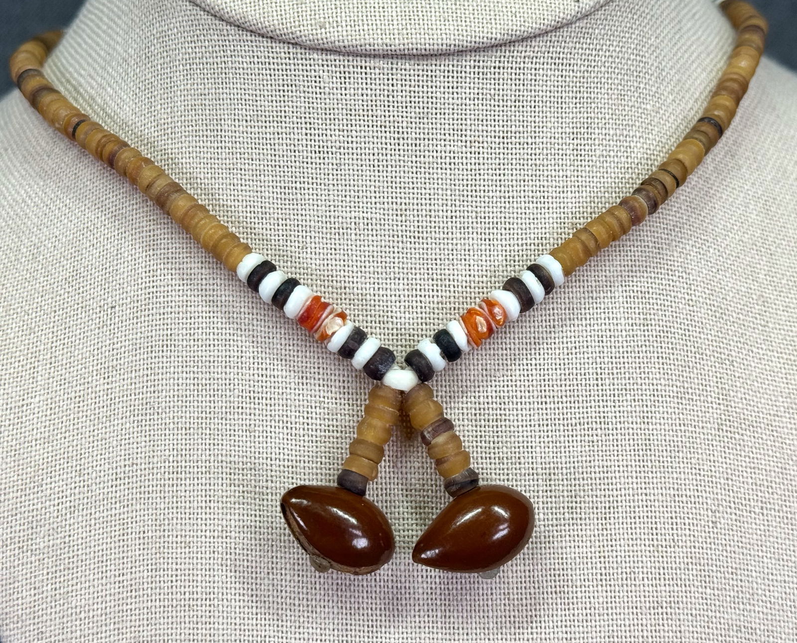 Papua New Guinea New Ireland Shell Money Necklace (1 of 9)