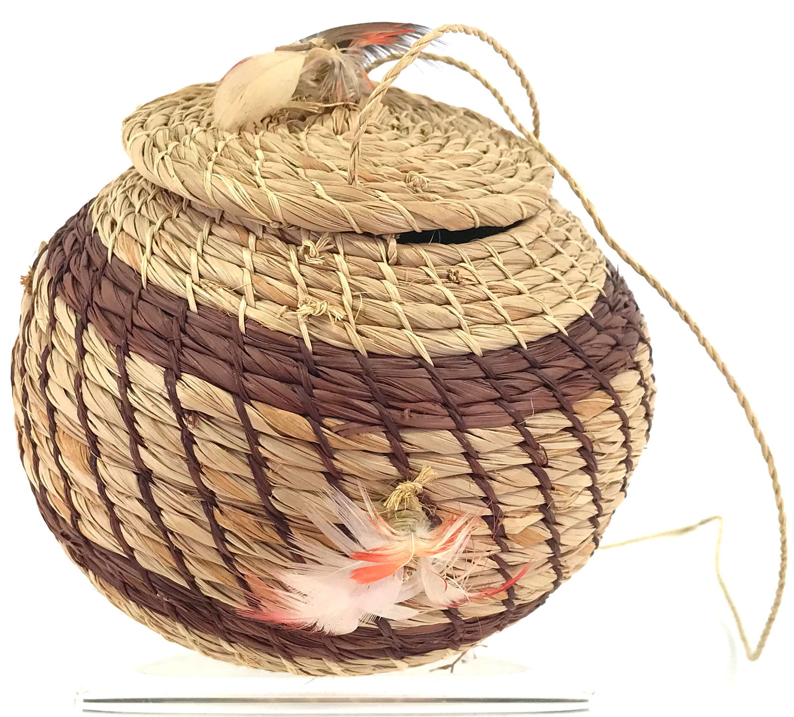 Amazonian Yekuana Woven Fibers Lidded Container: IN HOUSE FLAT SHIPPING & HANDLING COST WITHIN ALL THE U.S. : $12 To bypass LiveShipping, and use our In-House shipping service for $12 or shipping combined for multiple lots, please select “Arrange