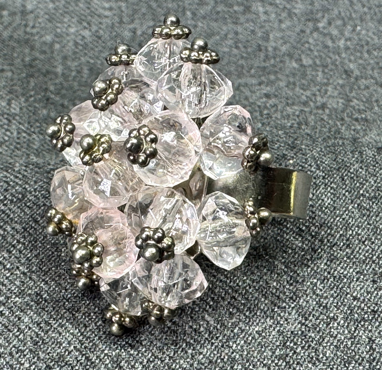 Faceted crystals cluster silver-toned adjustable ring: IN HOUSE FLAT SHIPPING & HANDLING COST WITHIN ALL THE U.S. : $7 To bypass LiveShipping, and use our In-House shipping service for $7 or shipping combined for multiple lots, please select “Arrange Yo