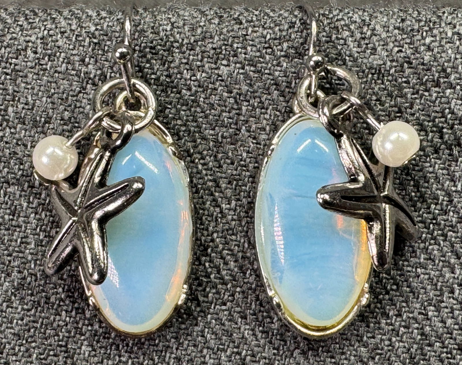 Modernist opalite like, pearly bead & starfish silver-toned hook earrings: IN HOUSE FLAT SHIPPING & HANDLING COST WITHIN ALL THE U.S. : $7 To bypass LiveShipping, and use our In-House shipping service for $7 or shipping combined for multiple lots, please select “Arrange Yo