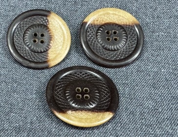 Vintage brownish carved tagua buttons. Lot of 3