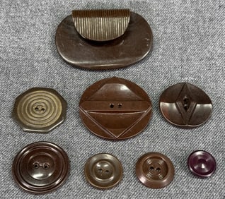 Antique assorted brown bakelite, celluloid buttons & belt buckle