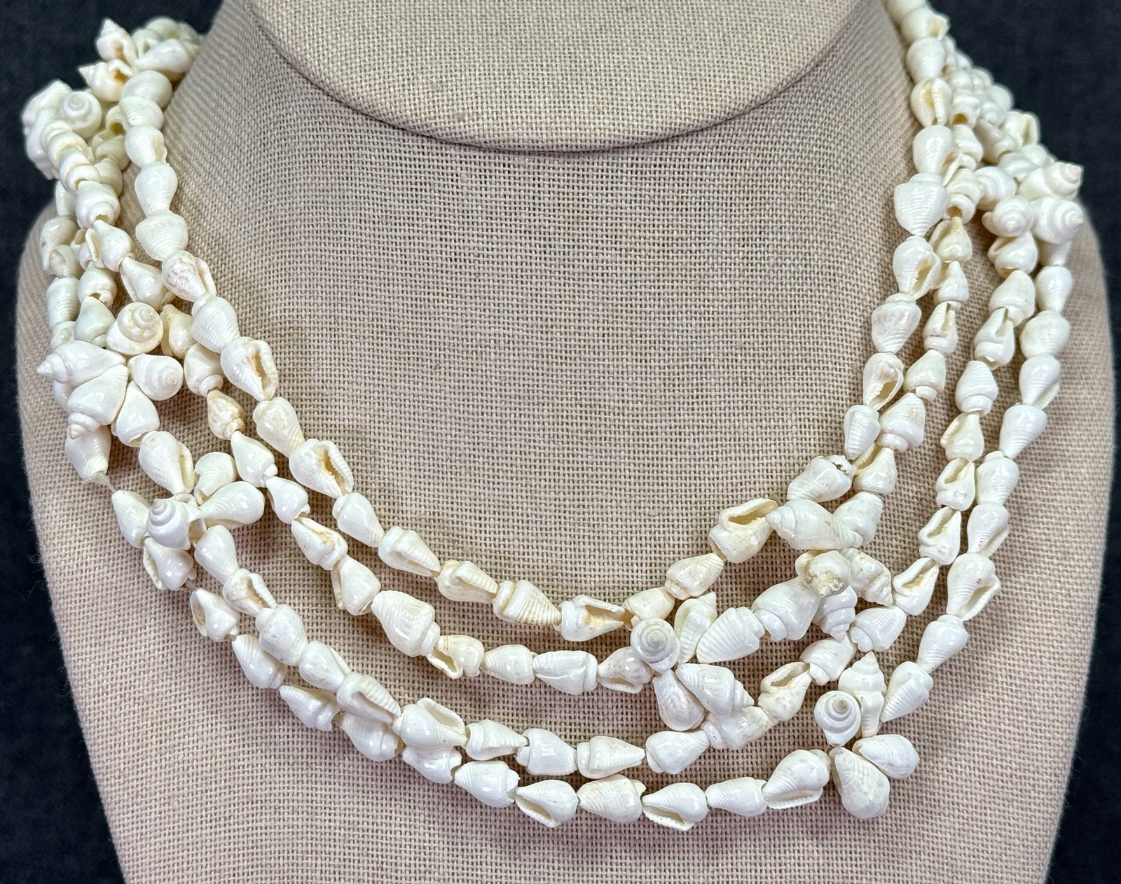 Vintage Hawaiian shell lei necklaces. Lot of 2 (1 of 7)