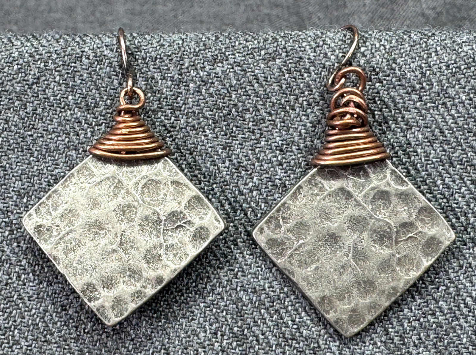 Vintage mixed metal wrapped hammered dangle hook earrings: IN HOUSE FLAT SHIPPING & HANDLING COST WITHIN ALL THE U.S. : $7 To bypass LiveShipping, and use our In-House shipping service for $7 or shipping combined for multiple lots, plase select “Arrange You