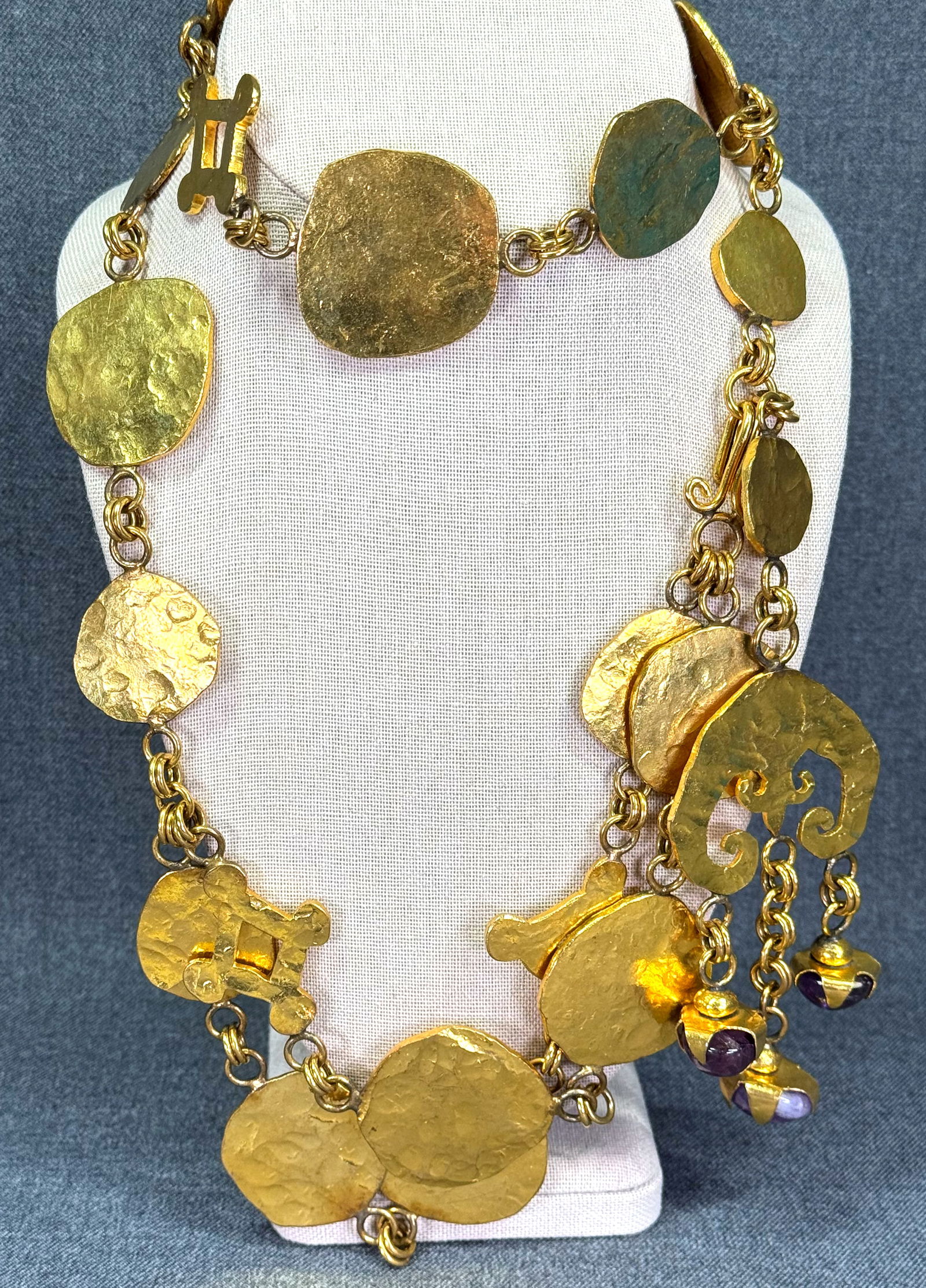 Vintage 80s Herve Van Der Straeten belt. Gilded metal amethyst stones dangles (1 of 17)