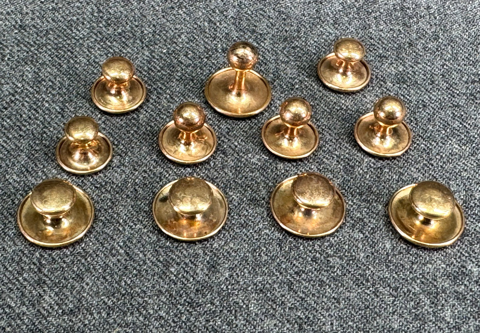Antique assorted Krementz, Park Roger & unbranded gold plated stud collar buttons. Lot of 11 (1 of 8)