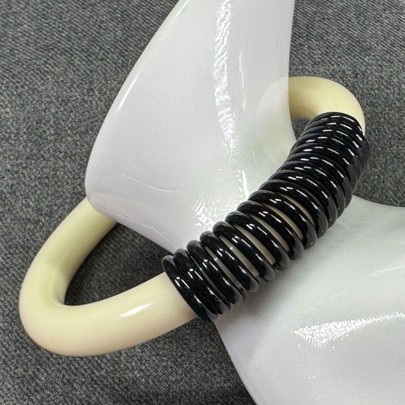 Vintage wrap in black telephone cable creamy plastic bracelet bangle: IN HOUSE FLAT SHIPPING & HANDLING COST WITHIN ALL THE U.S. : $7 To bypass LiveShipping, and use our In-House shipping service for $7 or shipping combined for multiple lots, please select “Arrange Yo