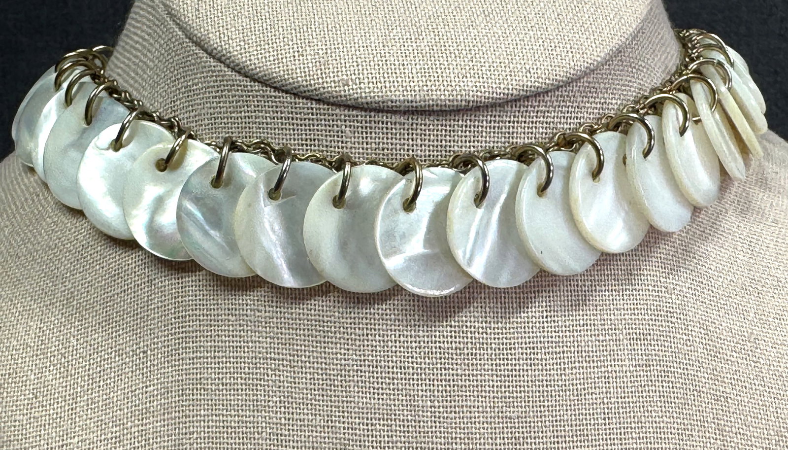 Vintage 50s Regina Fashions style mother of pearl disc dangles collar necklace: IN HOUSE FLAT SHIPPING & HANDLING COST WITHIN ALL THE U.S. : $7 To bypass LiveShipping, and use our In-House shipping service for $7 or shipping combined for multiple lots, please select “Arrange Yo