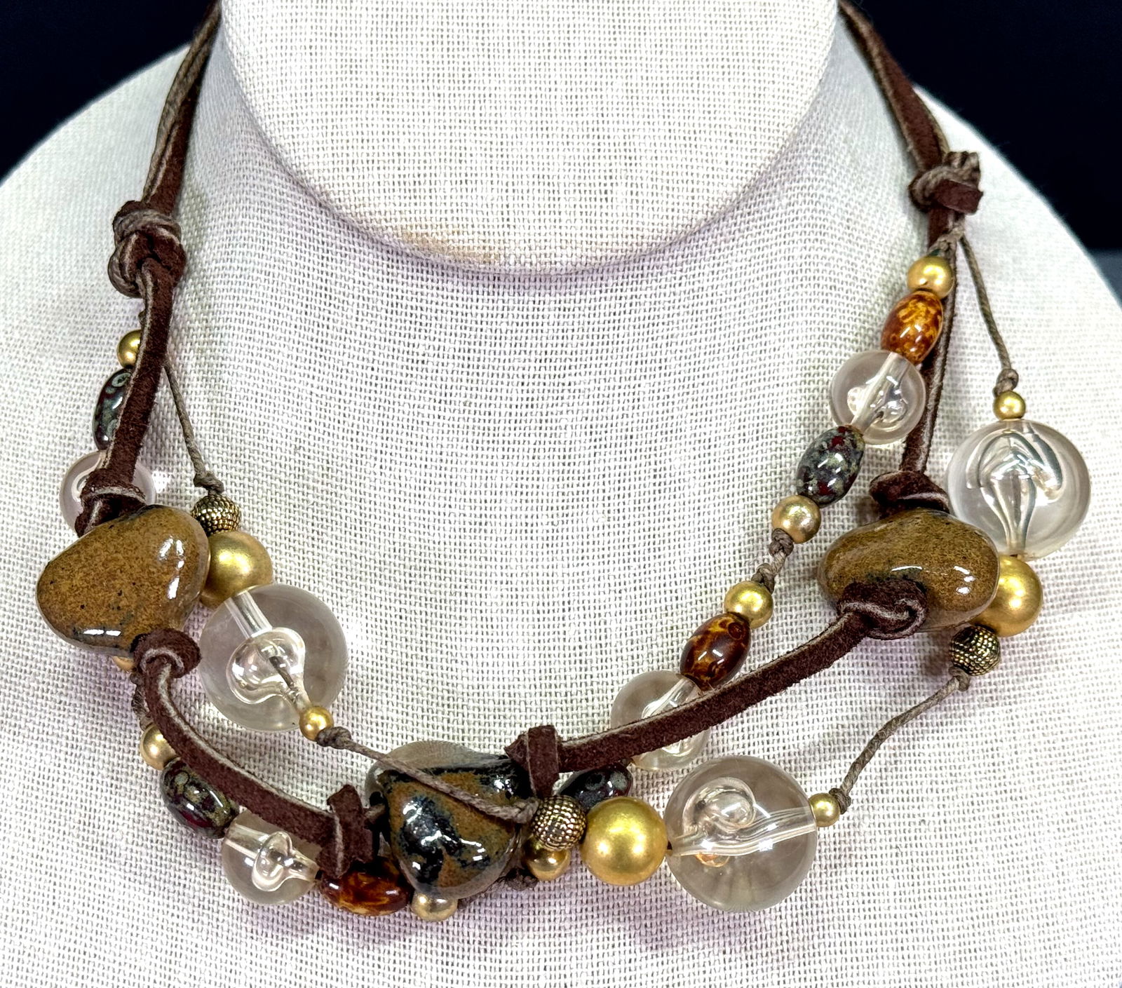 Vintage artsy boho pottery, clear lucite & goldtone metal beads suede straps necklace: IN HOUSE FLAT SHIPPING & HANDLING COST WITHIN ALL THE U.S. : $7 To bypass LiveShipping, and use our In-House shipping service for $7 or shipping combined for multiple lots, please select “Arrange Yo