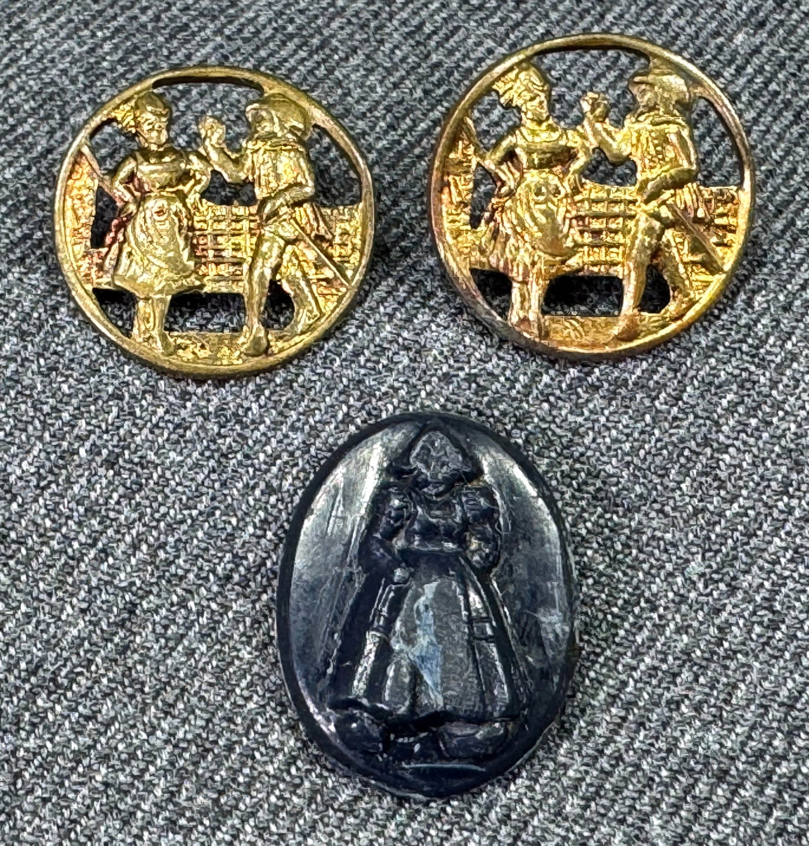 Antique assorted filigree metal dancing couple & blue dutch girl buttons: IN HOUSE FLAT SHIPPING & HANDLING COST WITHIN ALL THE U.S. : $7 To bypass LiveShipping, and use our In-House shipping service for $7 or shipping combined for multiple lots, please select “Arrange Yo