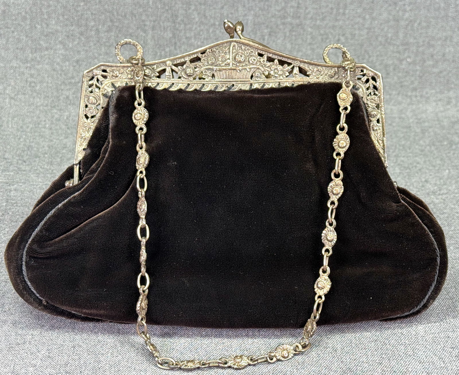 Antique Italian silver (800) Coppini hallmarked purse frame black velvet bag (1 of 19)