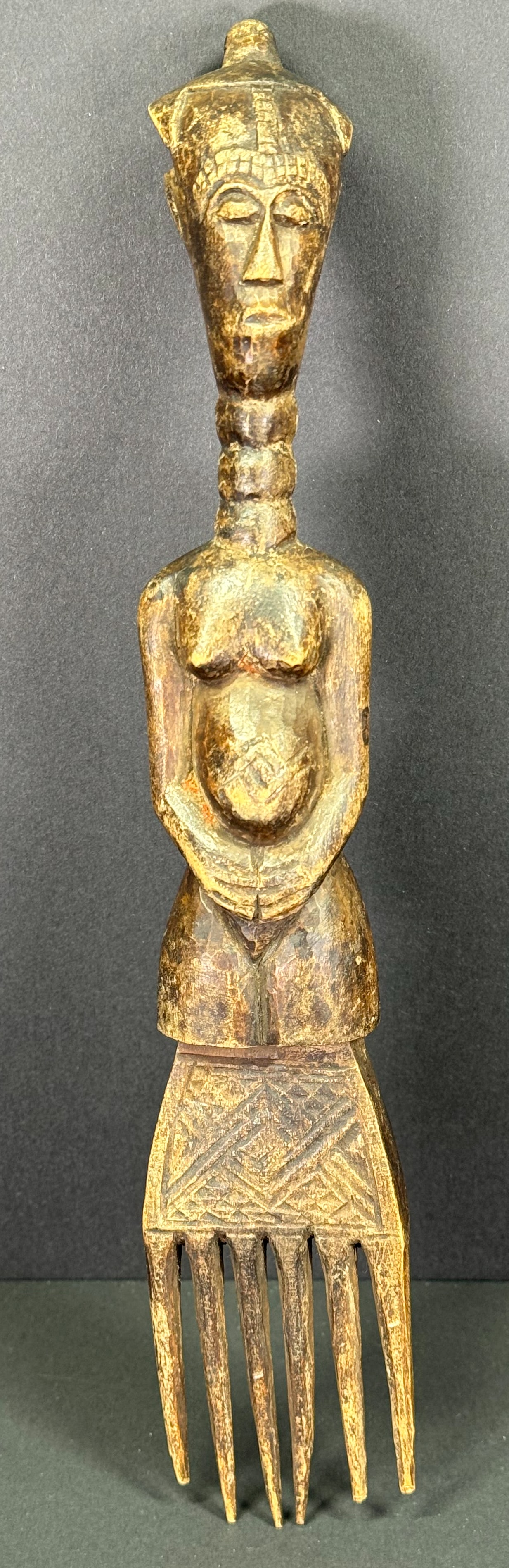 African Ndengese DRC Hair Comb. Carved wood. (1 of 10)