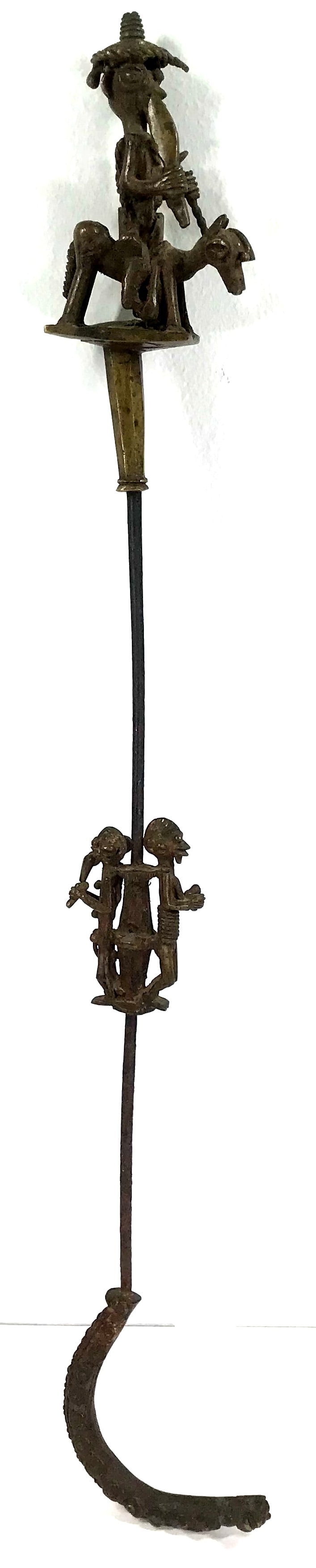 African Benin, Nigeria, Prestige Sceptre. Bronze and iron: IN HOUSE FLAT SHIPPING & HANDLING COST WITHIN ALL THE U.S. : $39 To bypass LiveShipping, and use our In-House shipping service for $39 or shipping combined for multiple lots, please select “Arrange