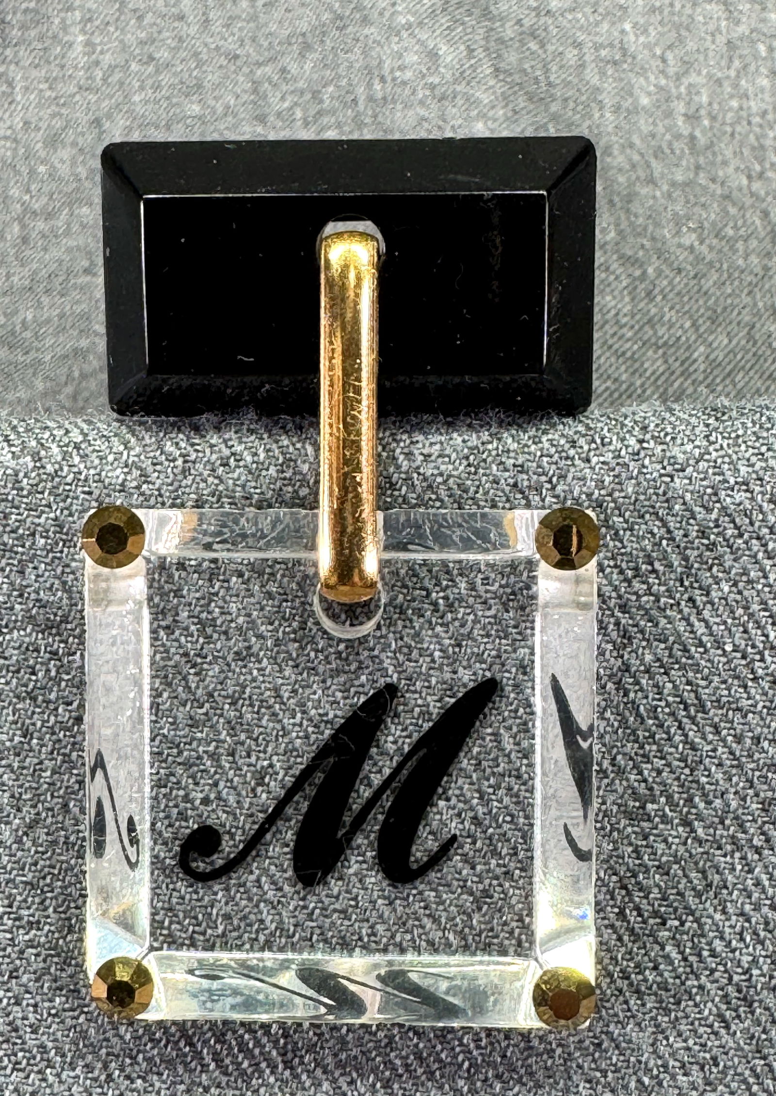 Vintage golden crystals, clear & black lucite letter M dangle brooch pin. V: IN HOUSE FLAT SHIPPING & HANDLING COST WITHIN ALL THE U.S. : 7 To bypass LiveShipping, and use our In-House shipping service for 7 or shipping combined for multiple lots, please select “Arrange