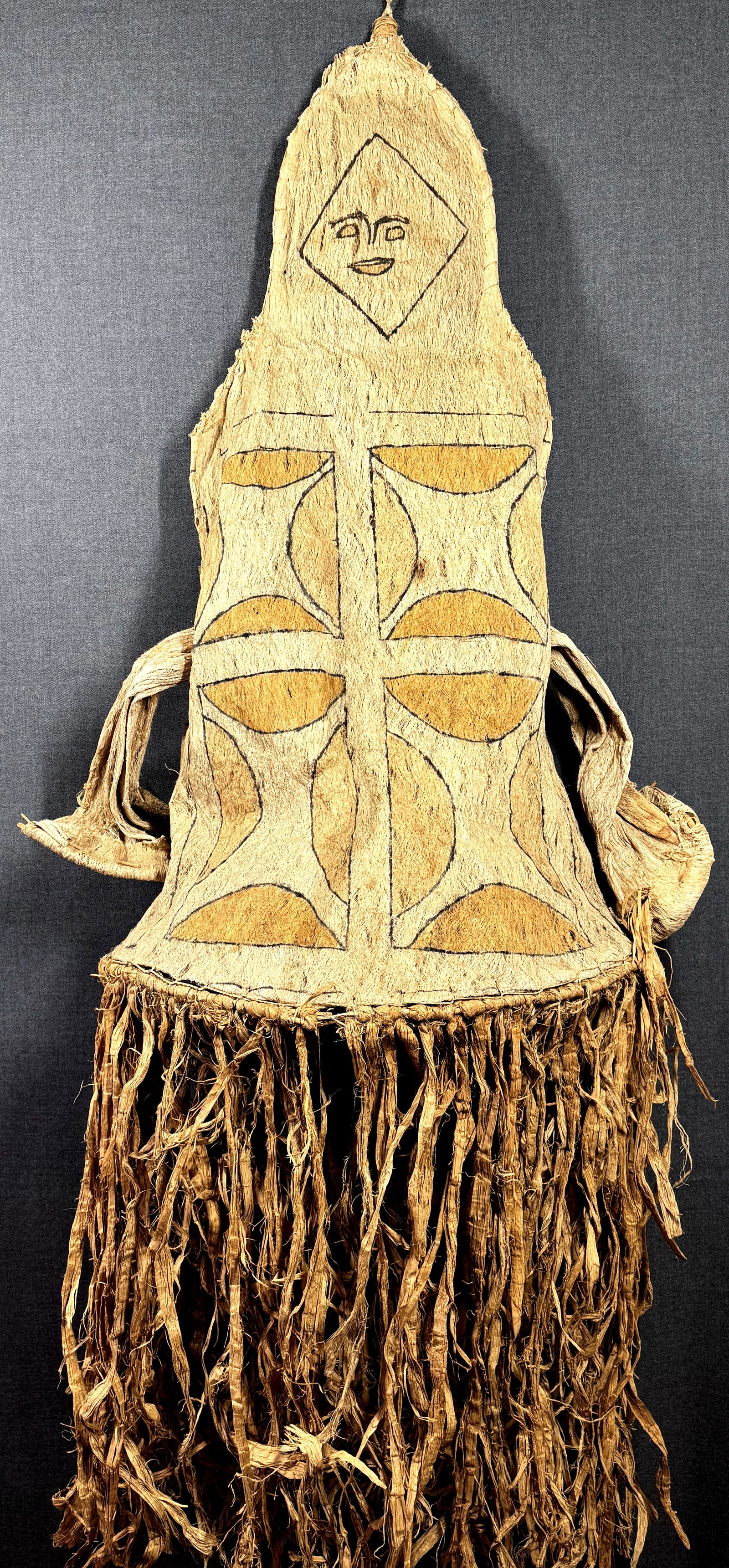 Amazonian Pami’wa / Cubeo Ceremonial Dance Body Mask: IN HOUSE FLAT SHIPPING & HANDLING COST WITHIN ALL THE U.S. : 50 To bypass LiveShipping, and use our In-House shipping service for 50 or shipping combined for multiple lots, please select “Arrange Yo