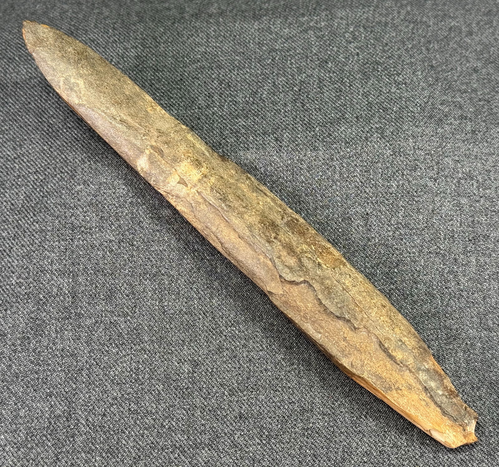 European Paleolithic Bone Point .: IN HOUSE FLAT SHIPPING & HANDLING COST WITHIN ALL THE U.S. : 7 To bypass LiveShipping, and use our In-House shipping service for 7 or shipping combined for multiple lots, please select “Arrange