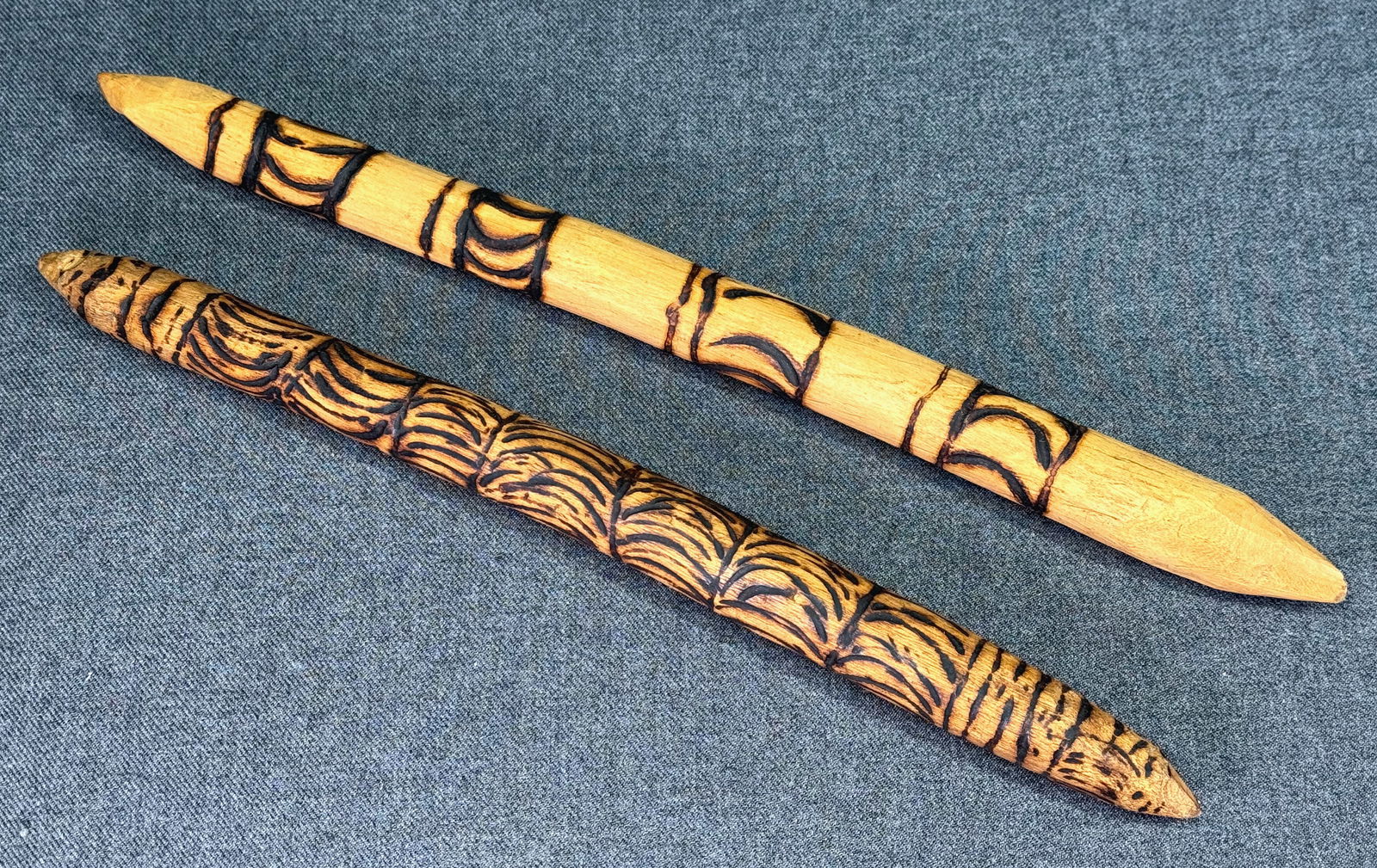 Aboriginal Australia Pokerwork Wood Clap Sticks: IN HOUSE FLAT SHIPPING & HANDLING COST WITHIN ALL THE U.S. : 12 To bypass LiveShipping, and use our In-House shipping service for 12 or shipping combined for multiple lots, please select “Arrang