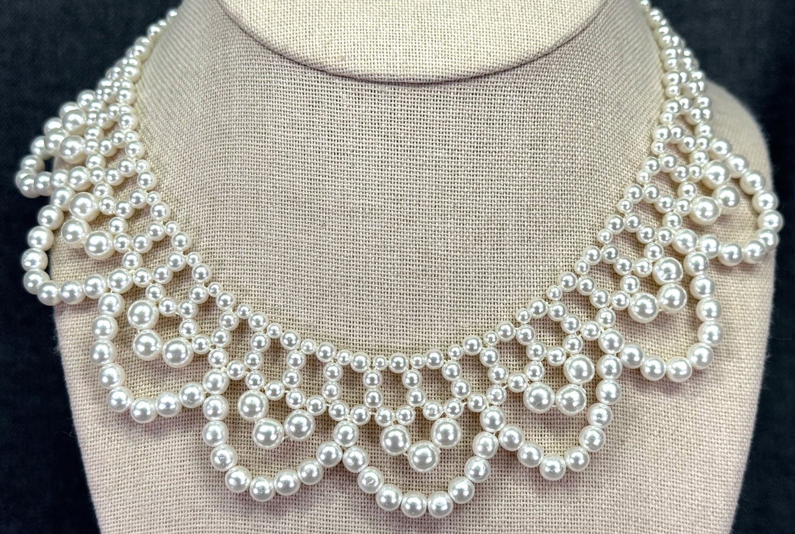 Vintage woven pearly beads festoon fringe collar necklace: IN HOUSE FLAT SHIPPING & HANDLING COST WITHIN ALL THE U.S. : 7 To bypass LiveShipping, and use our In-House shipping service for 7 or shipping combined for multiple lots, plase select “Arrange Y
