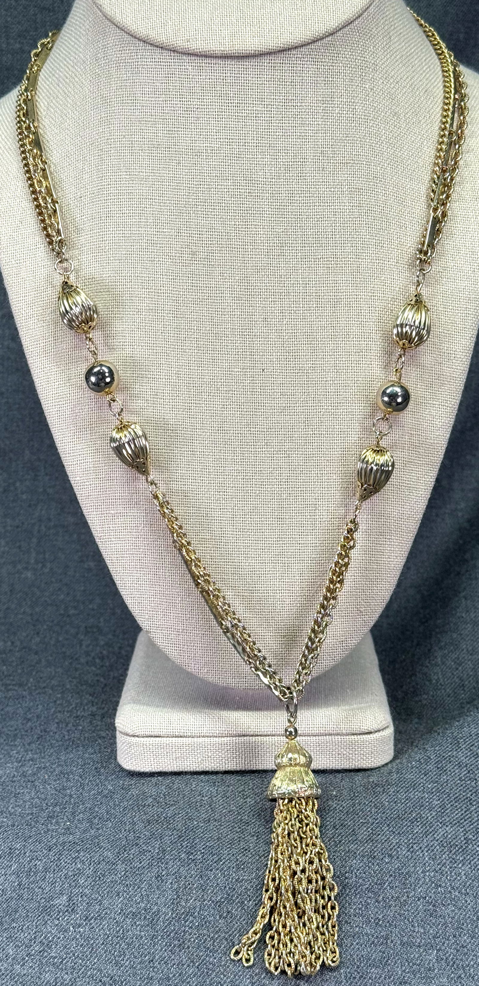 Vintage gold-toned ball beads multi chain necklace with tassel: IN HOUSE FLAT SHIPPING & HANDLING COST WITHIN ALL THE U.S. : 7 To bypass LiveShipping, and use our In-House shipping service for 7 or shipping combined for multiple lots, plase select “Arrange Y