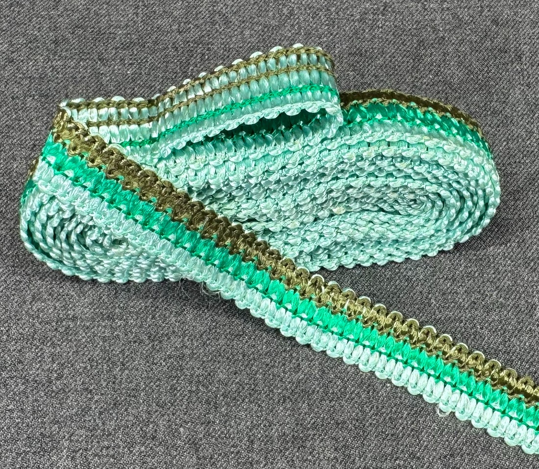 Vintage woven trim for sewing crafts. 3 3/4 yards long. Unused: IN HOUSE FLAT SHIPPING & HANDLING COST WITHIN ALL THE U.S. : 7 To bypass LiveShipping, and use our In-House shipping service for 7 or shipping combined for multiple lots, please select “Arrange