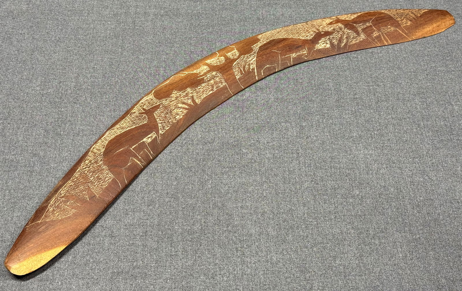 Aboriginal Australia Yalata Mission Decorated Boomerang Carved and decorated Mulga wood.: IN HOUSE FLAT SHIPPING & HANDLING COST WITHIN ALL THE U.S. : 18 To bypass LiveShipping, and use our In-House shipping service for 18 or shipping combined for multiple lots, please select “Arrang