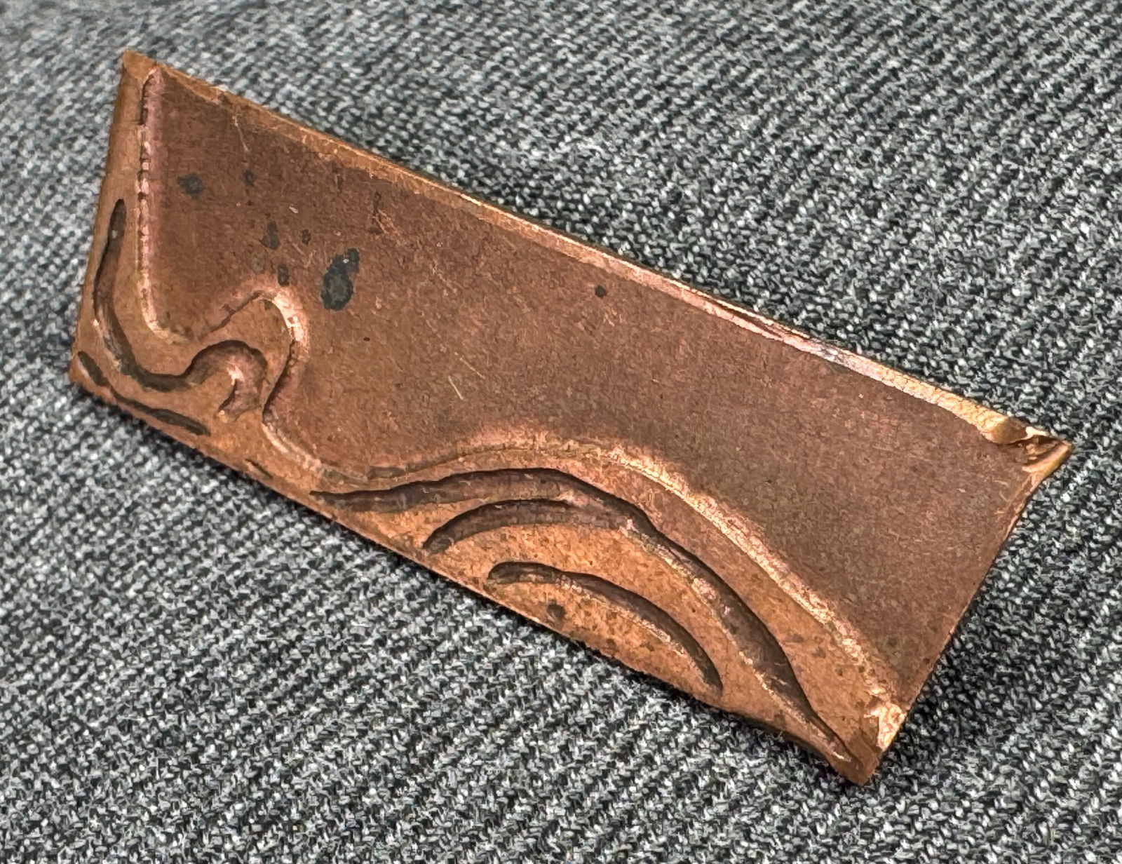 Vintage MCM L. Tarachas etched copper waves brooch pin (1 of 5)