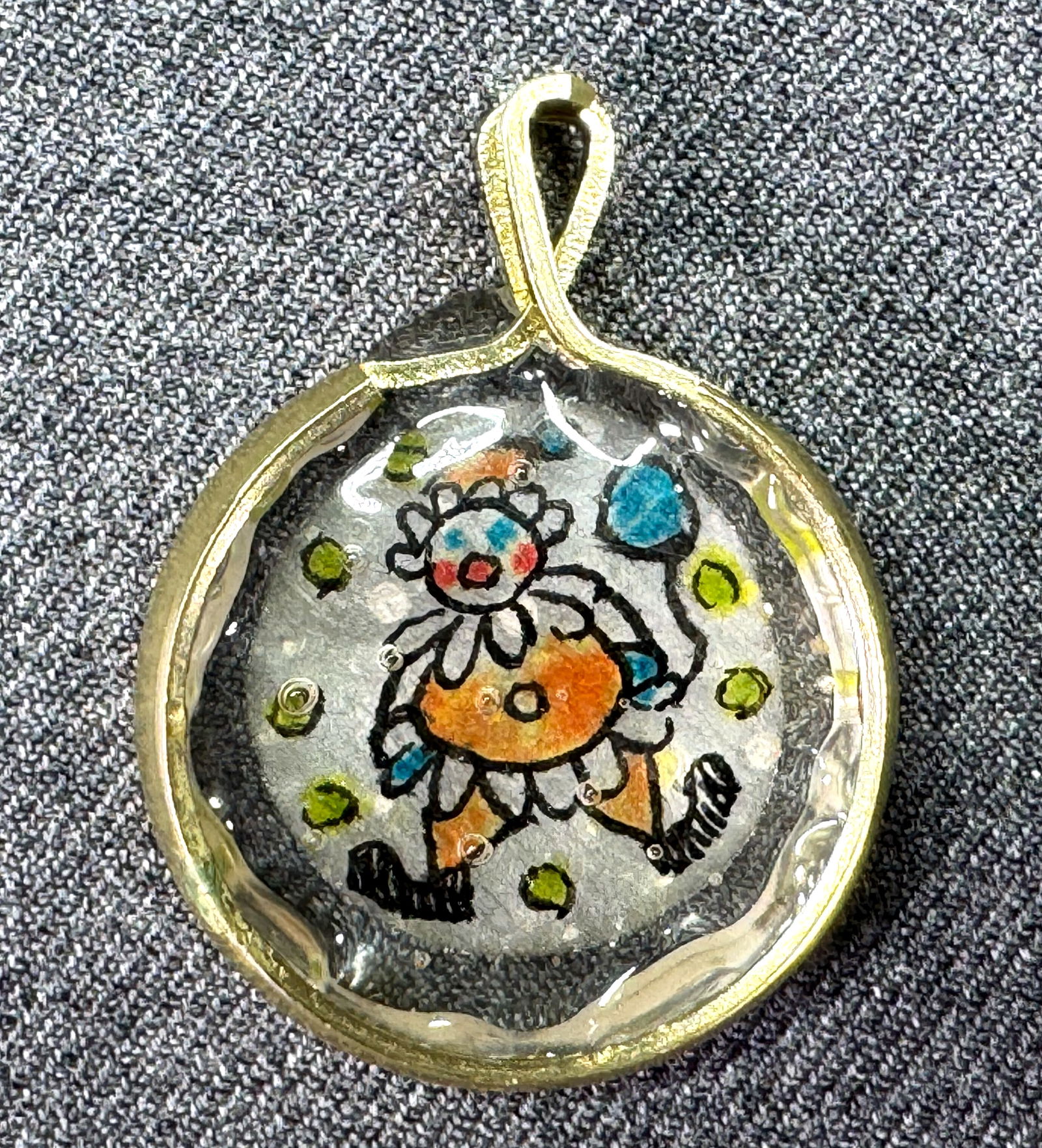 Vintage Diana Spyros hand painted paper inlaid resin clown pendant: IN HOUSE FLAT SHIPPING & HANDLING COST WITHIN ALL THE U.S. : $7 To bypass LiveShipping, and use our In-House shipping service for $7 or shipping combined for multiple lots, please select “Arrange Yo