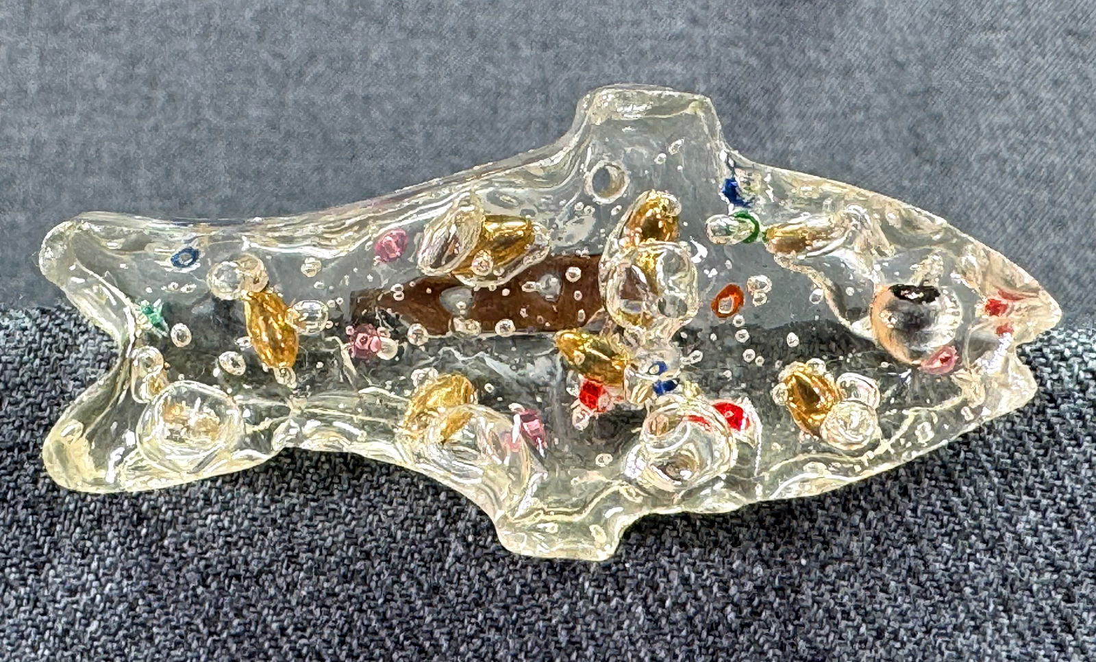 Vintage Diana Spyros resin fish brooch pin (1 of 5)
