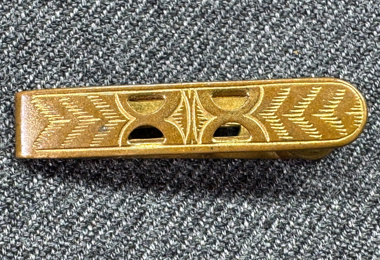 Antique Wilsnap gold-toned metal lingerie clasp (1 of 6)