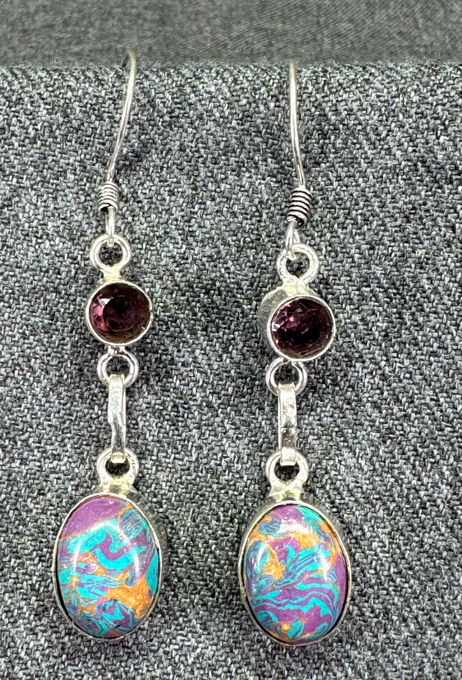 Crystal & resin beads silver-toned hook earrings (1 of 4)