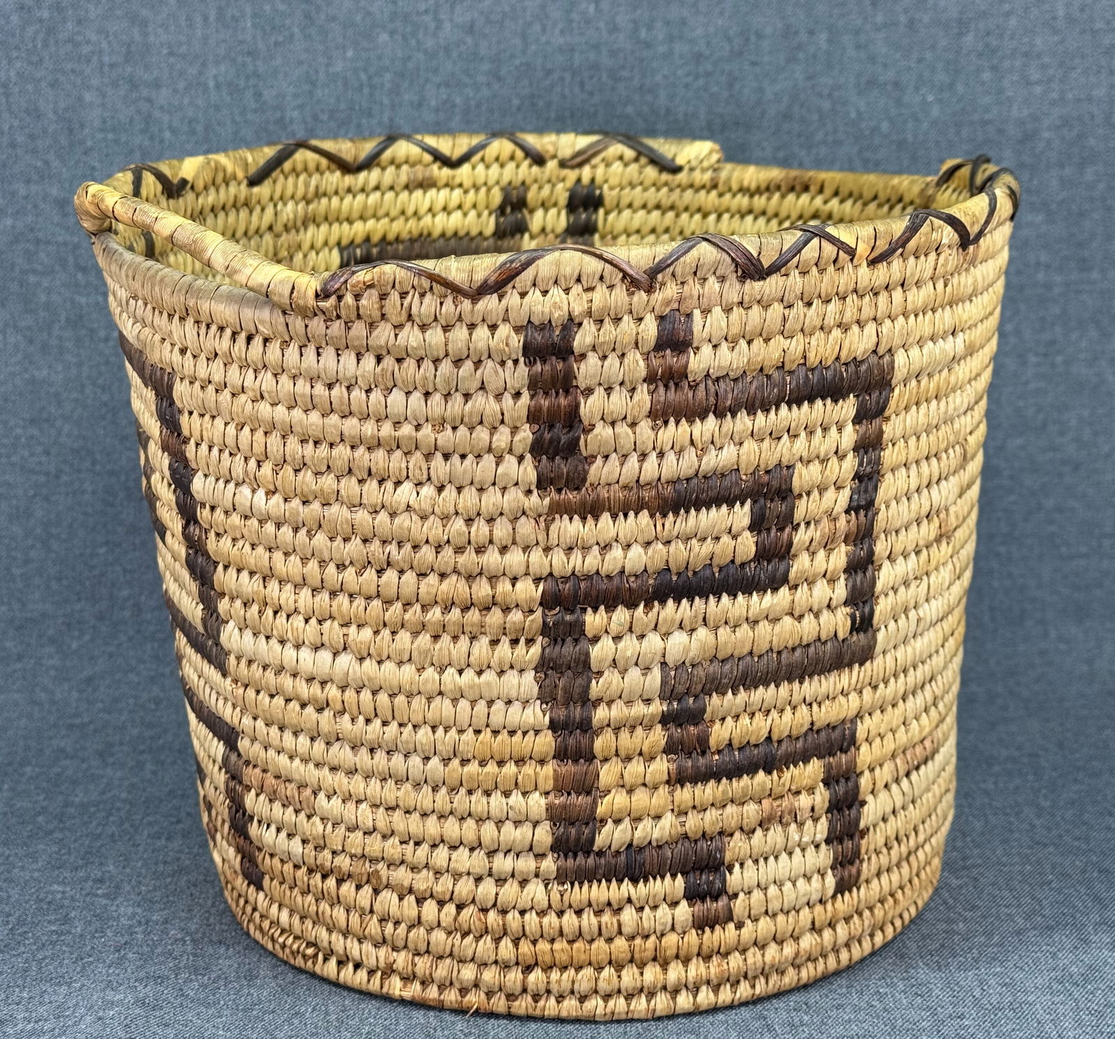 Old Native American Tohono O’odham Papago Basket (1 of 7)