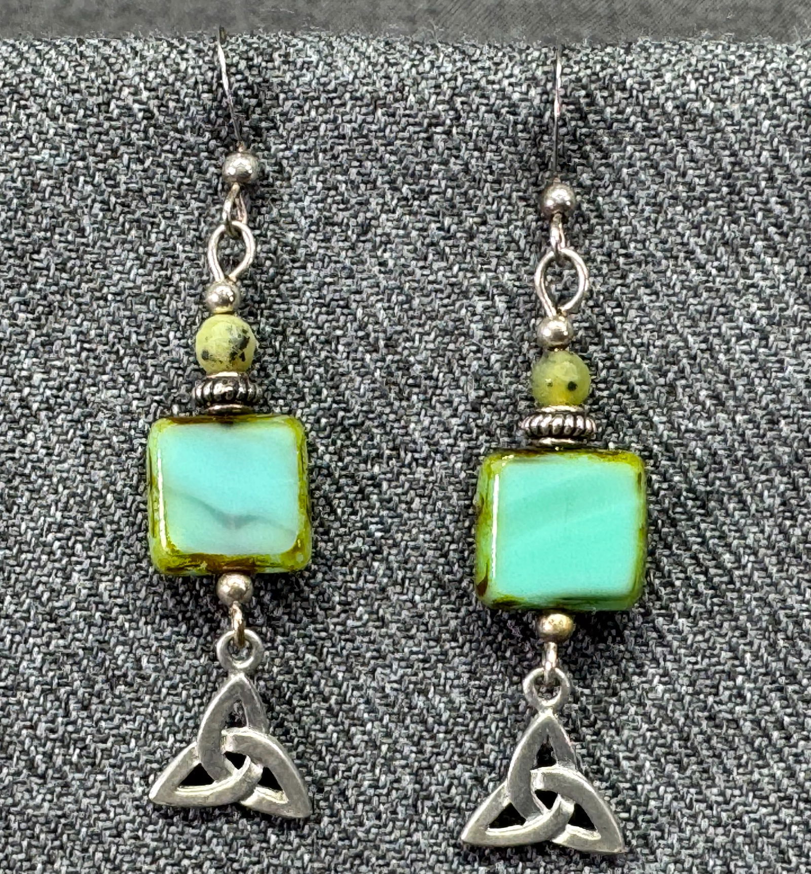 Vintage Celtic Trinity Knot resin with sterling silver hook earrings (1 of 7)