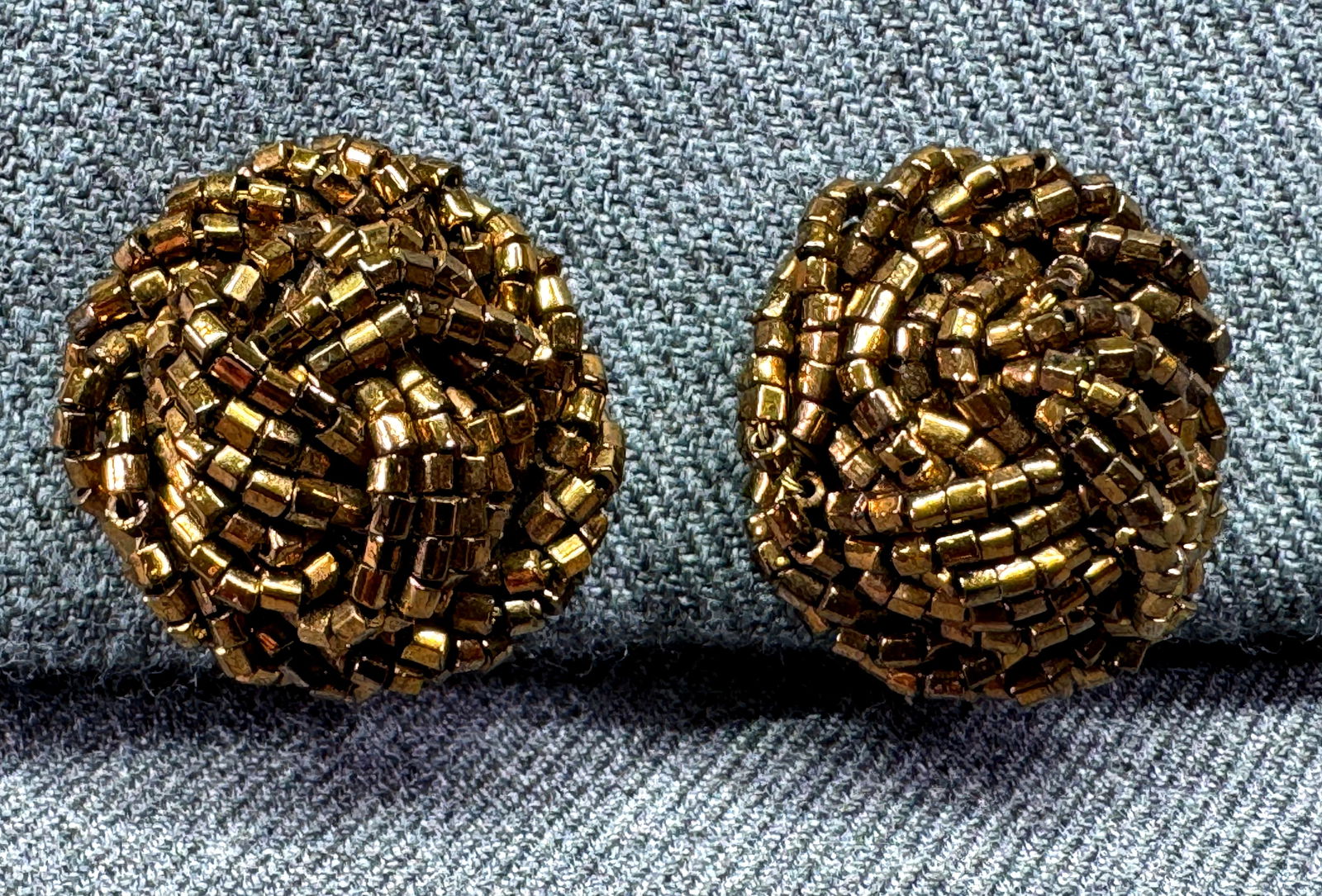 Vintage bronze color glass beaded clip on earrings (1 of 5)