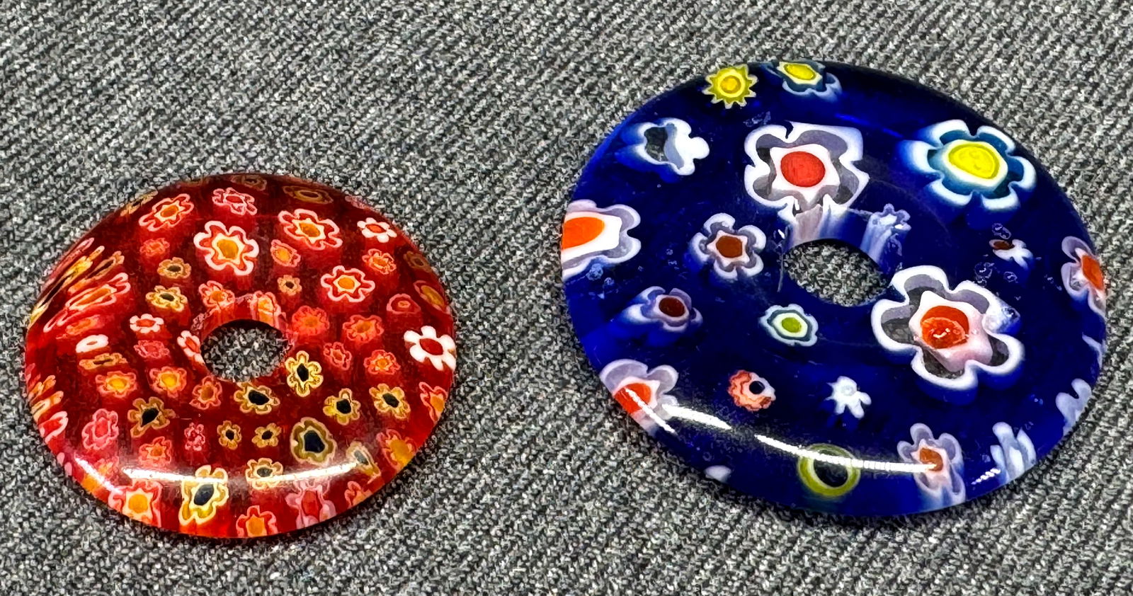 Assorted Millefiori Glass Donut Pendants Beads. Lots of 2 (1 of 3)
