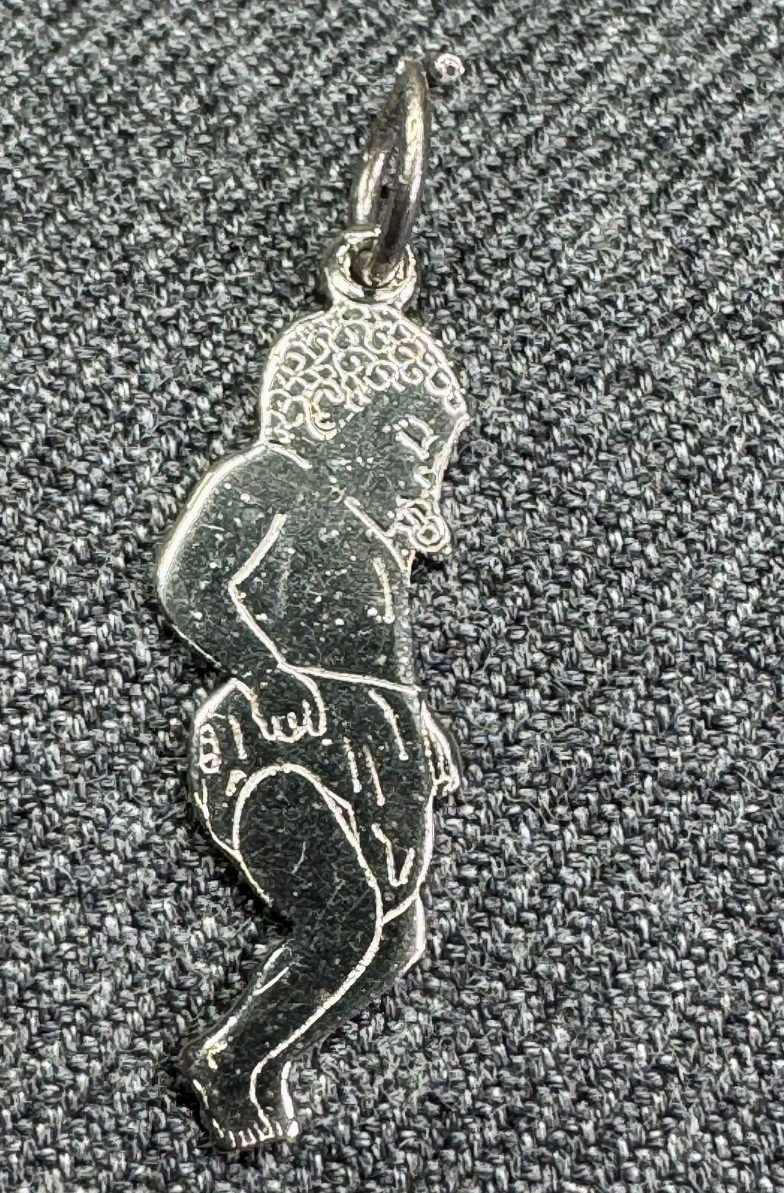 Vintage P&B sterling silver engraved baby bracelet charm pendant: Vintage P&B sterling silver engraved baby bracelet charm pendant. For measures please refer to the pictures taken with a measuring tape. Weight: 0.76 Grams . IN HOUSE FLAT SHIPPING & HANDLING COST WIT