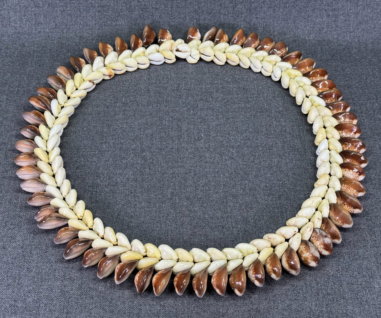 Vintage Tahitian Polynesian woven shell heavy necklace (1 of 6)