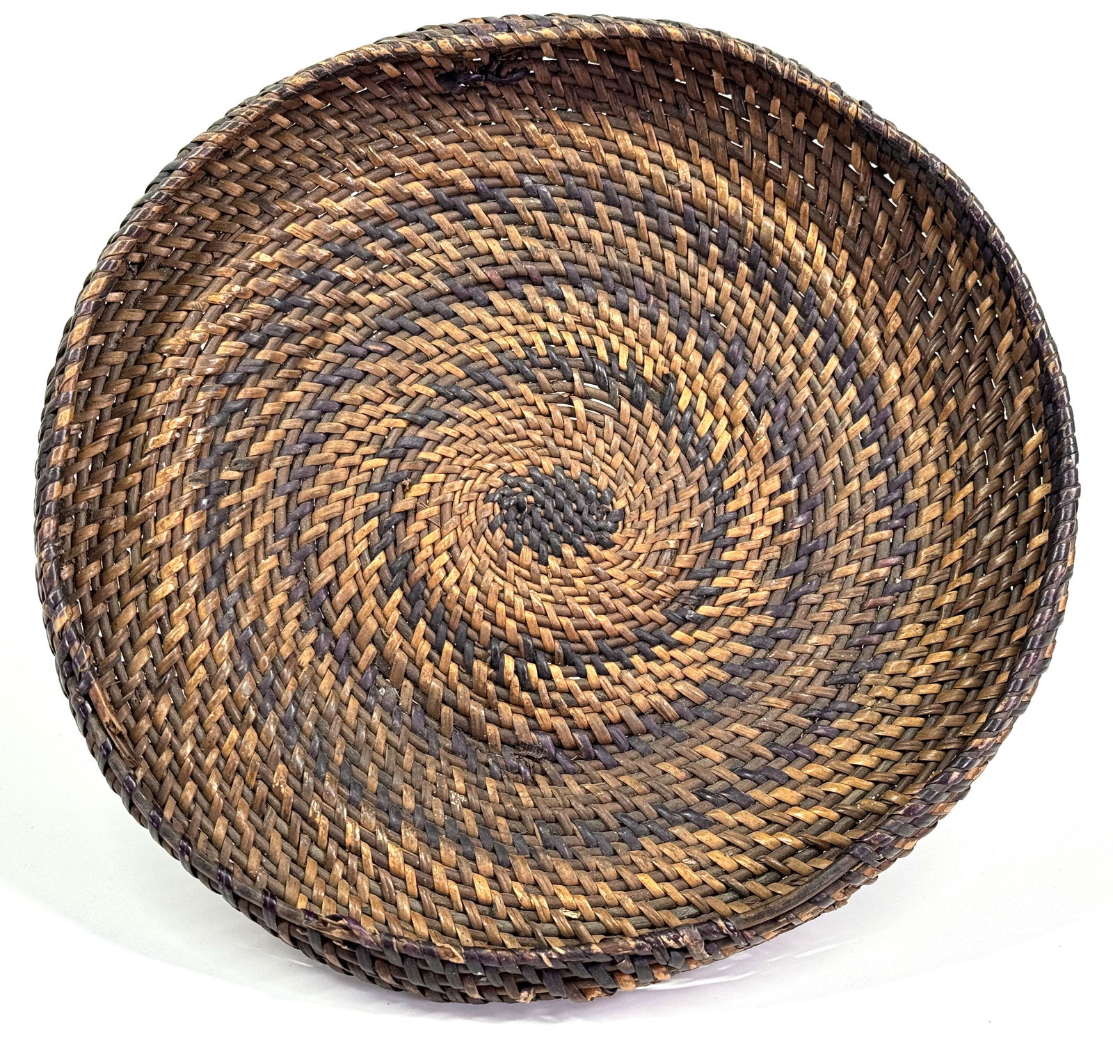 African Kuba DRC Tray. Woven vegetal fibers.: IN HOUSE FLAT SHIPPING & HANDLING COST WITHIN ALL THE U.S. : $14 To bypass LiveShipping, and use our In-House shipping service for $14 or shipping combined for multiple lots, please select