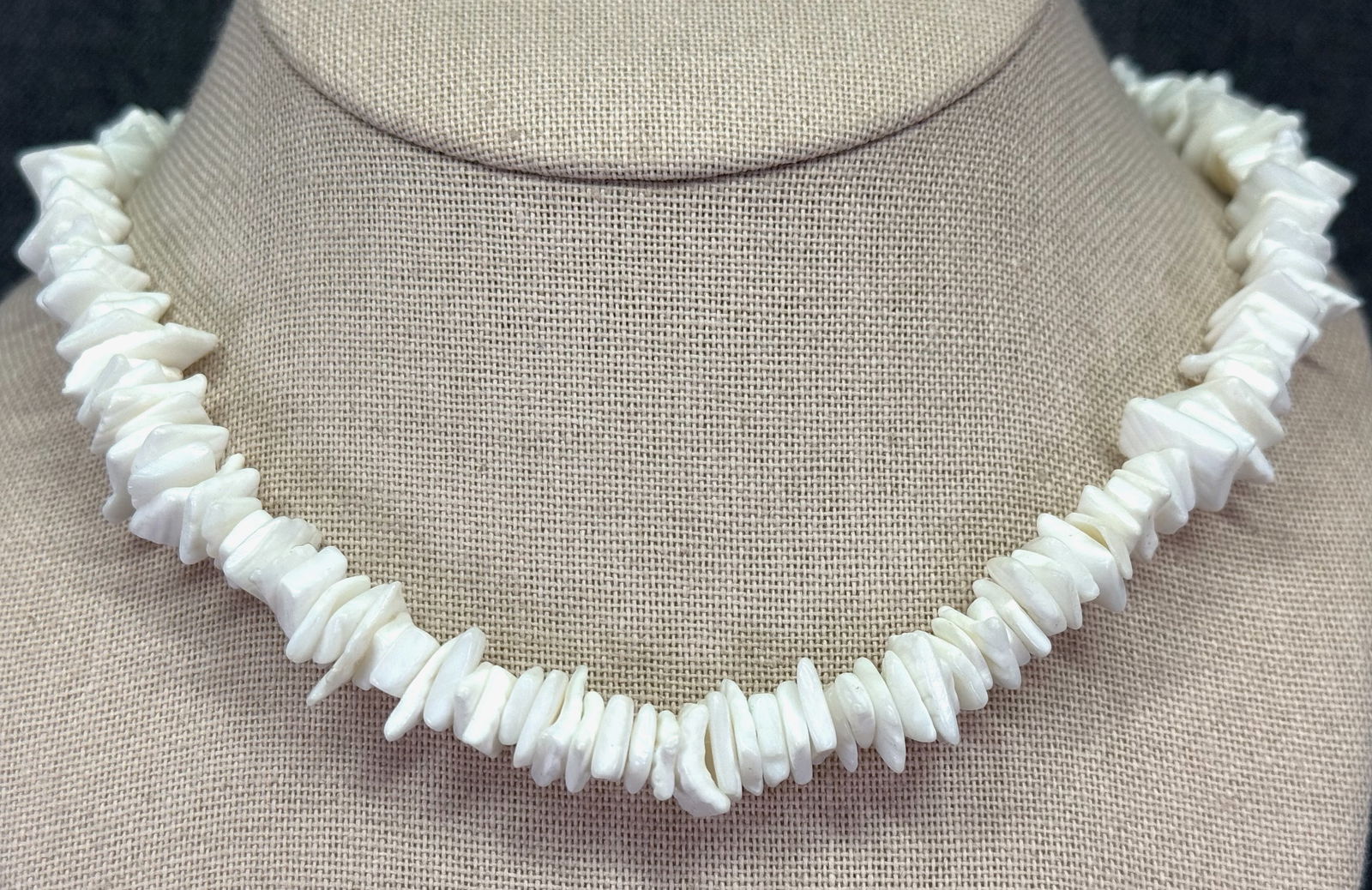 Chipped white puka shell choker necklace (1 of 4)