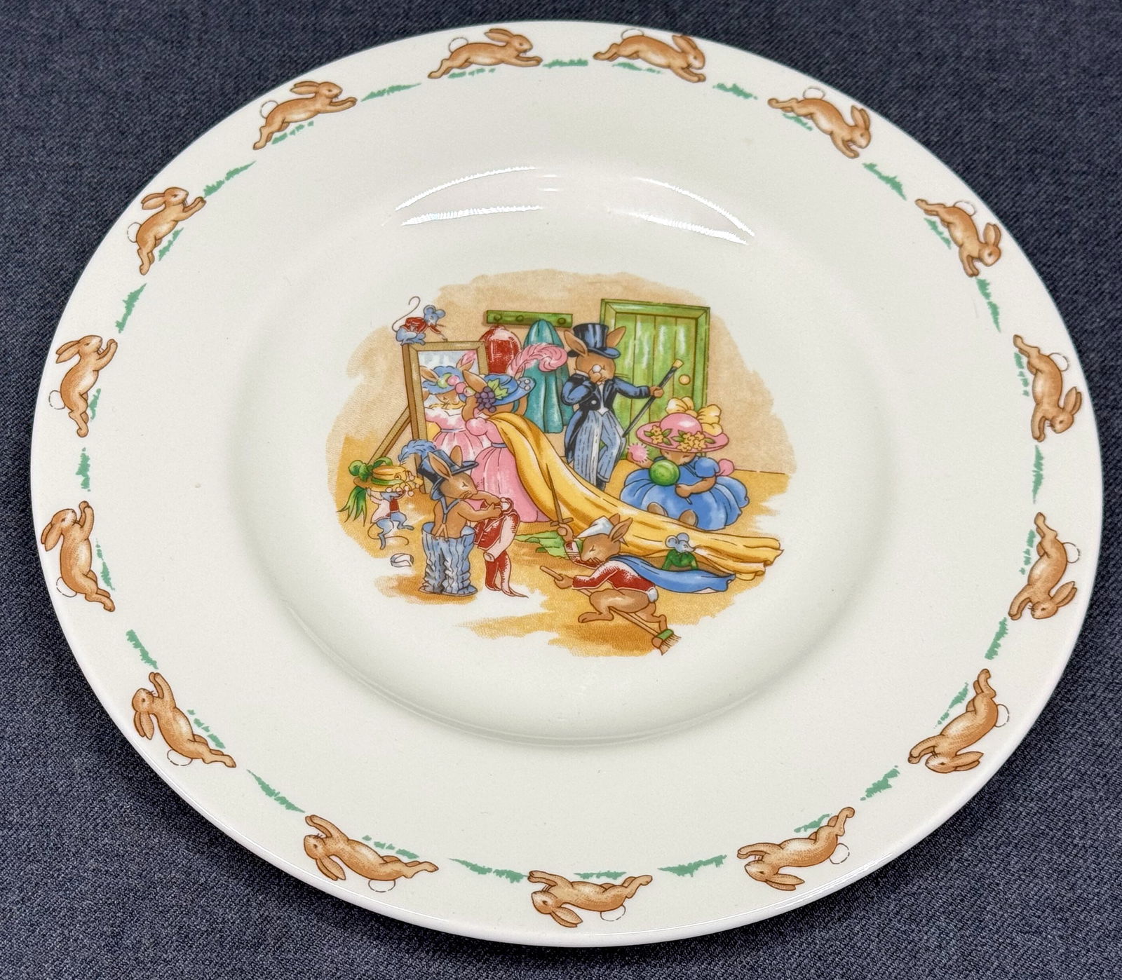 Vintage Royal Doulton Bunnykins Dressing Up Plate (1 of 4)