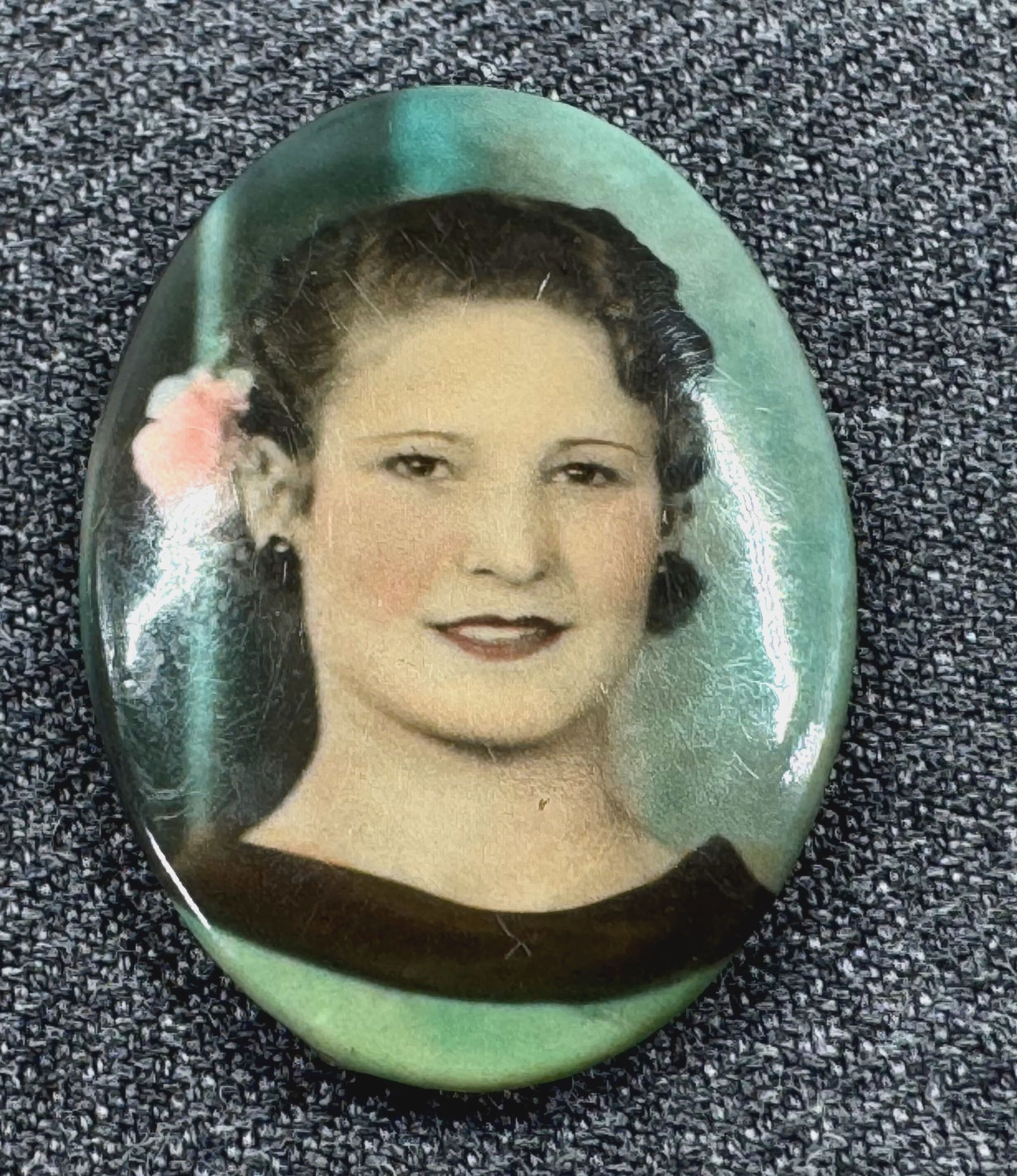 Vintage colored cabinet portrait photo tin brooch pin (1 of 5)