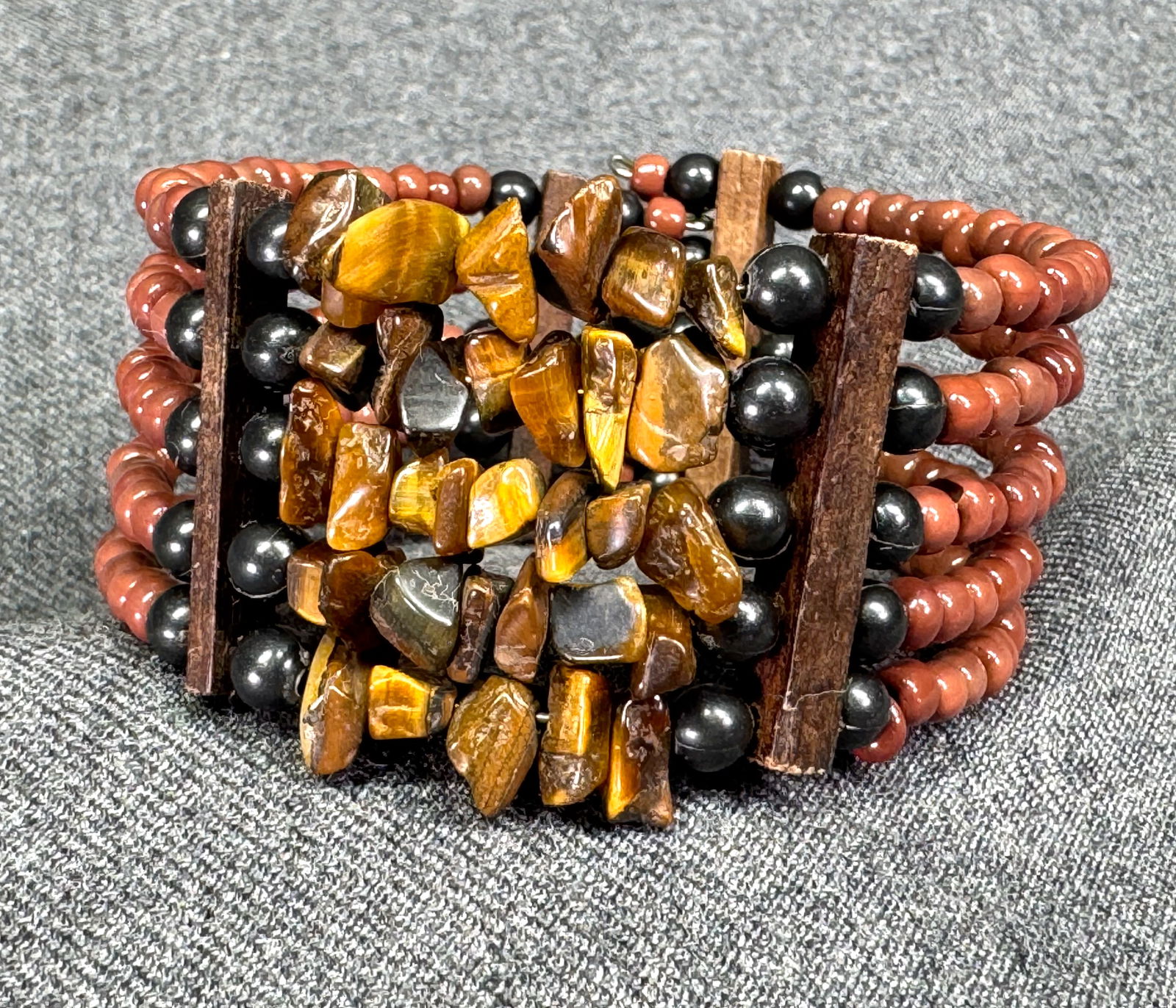 Vintage artisan tiger eye chips , wood, plastic & glass beads wired wrap bracelet (1 of 10)