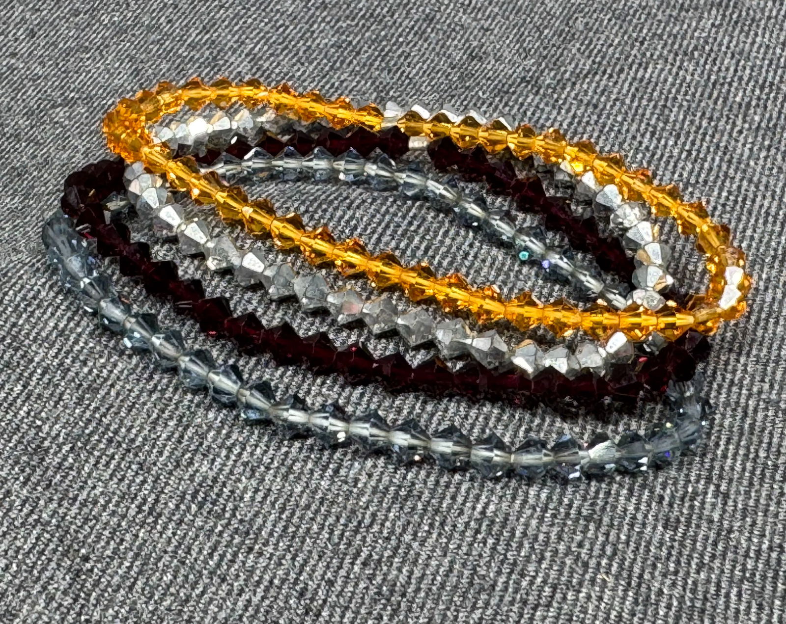 Assorted colors faceted crystals elastic bracelets. Lot of 4 (1 of 6)