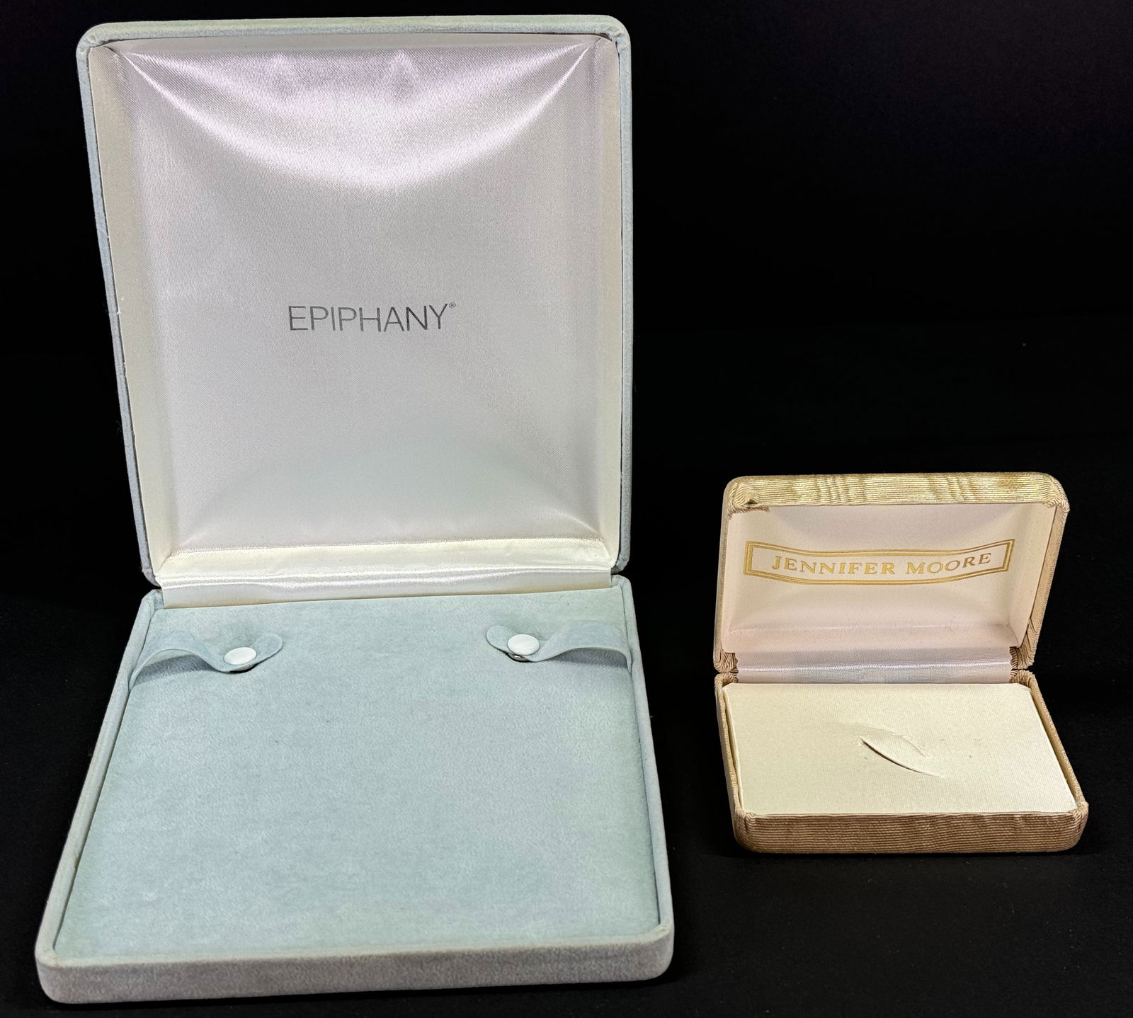 Vintage Epiphany necklace & Jennifer Moore brooch jewelry boxes. (1 of 5)