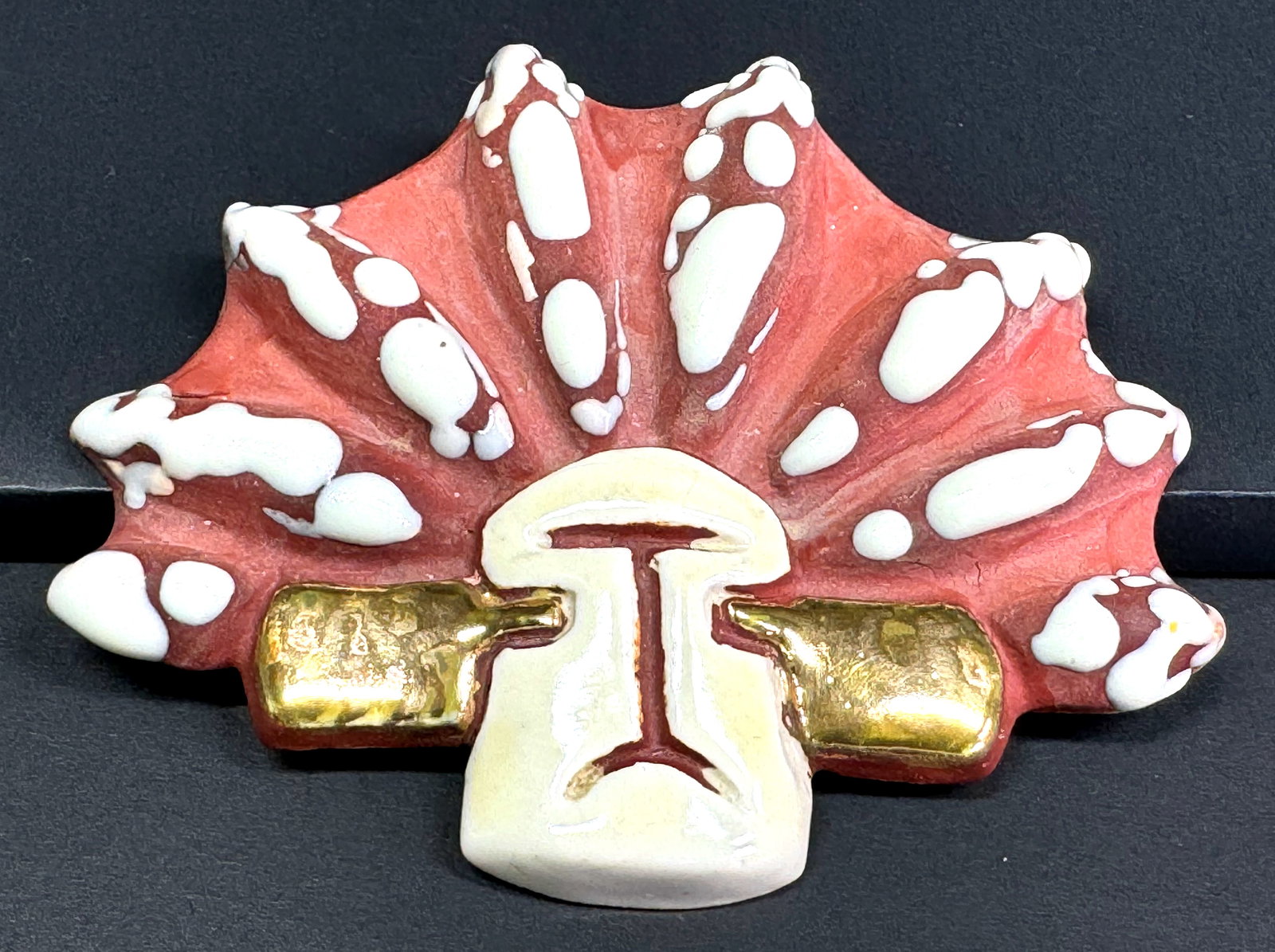 Vintage Tobbetti? 81 handcrafted pottery face large pendant. (1 of 8)